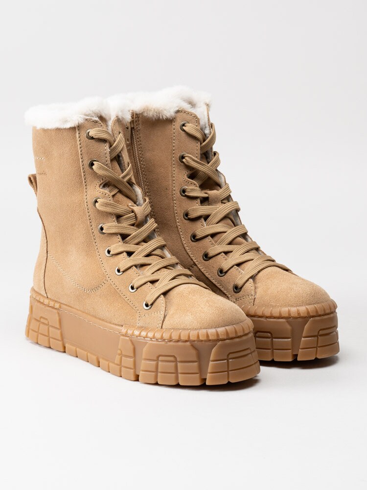 Tamaris - Beige fodrade kängor med platåsula