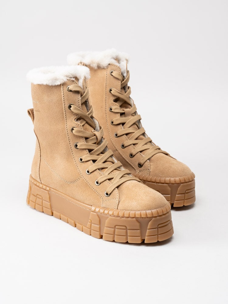 Tamaris - Beige fodrade kängor med platåsula