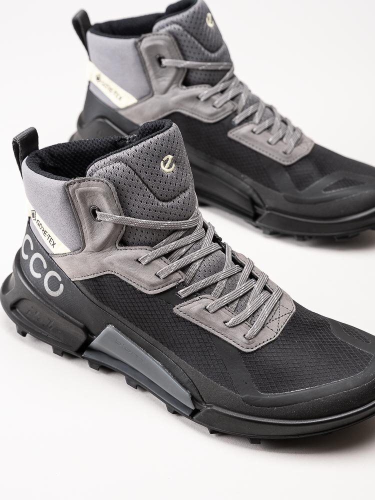 Ecco - Biom 2.1 X MTN W mid GTX - Grå höga sneakers med Gore-Tex