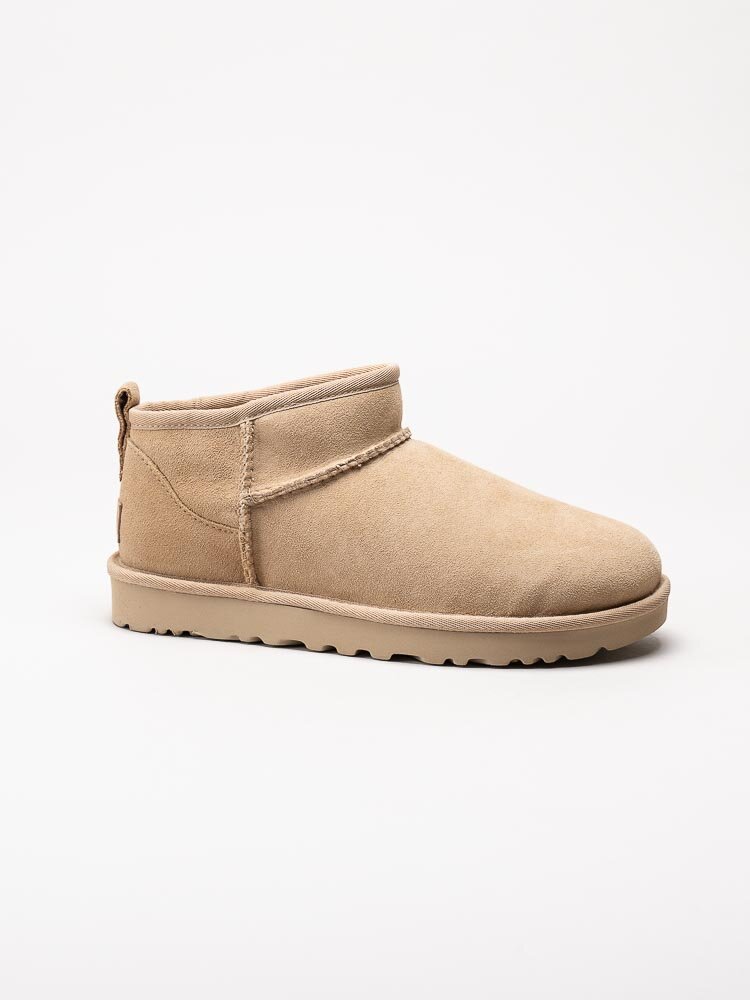 UGG - W Classic Ultra Mini - Beige låga boots i mocka