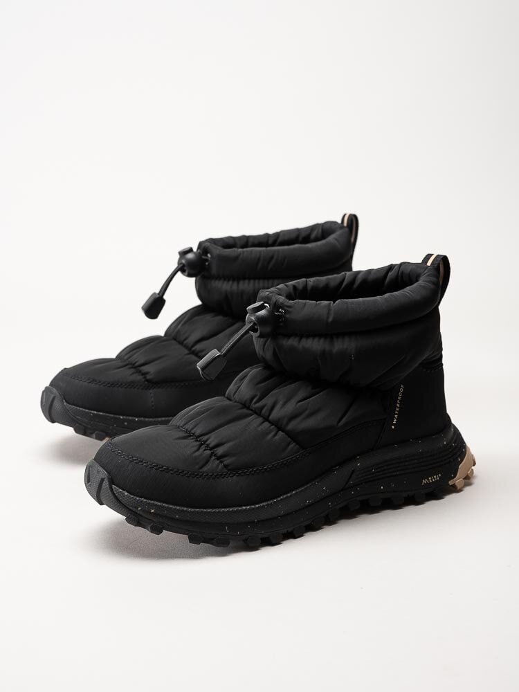 Clarks - Atltrek Ice Wp - Svarta låga vinterkängor