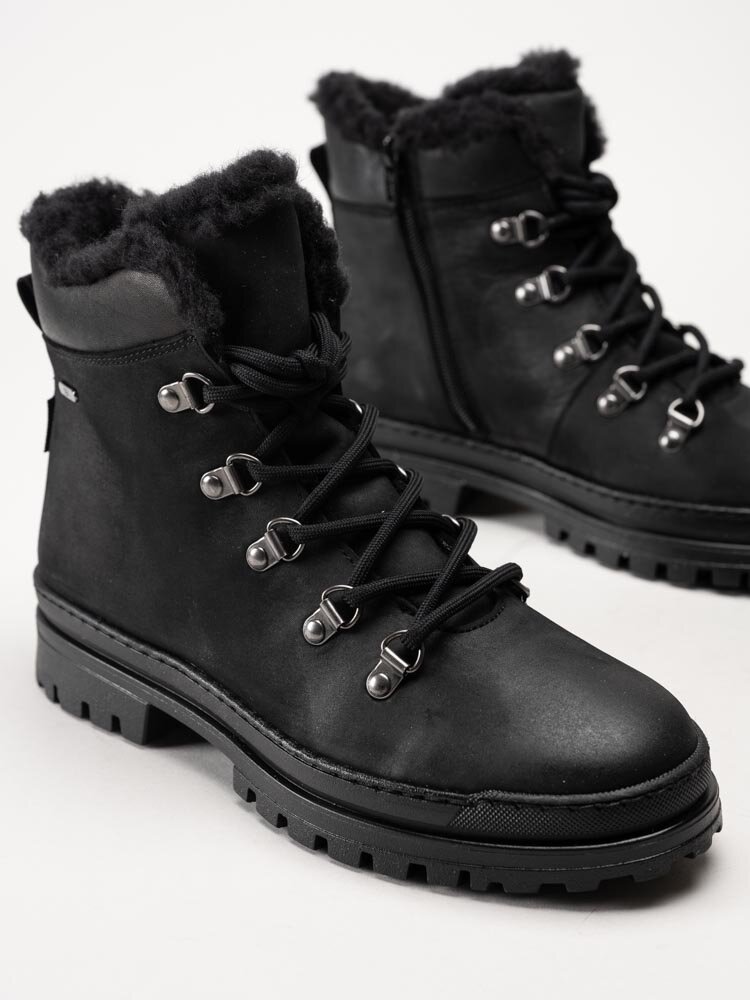 Ilves - Ilves Wool Tex Alpi - Svarta broddkängor i oljad nubuck