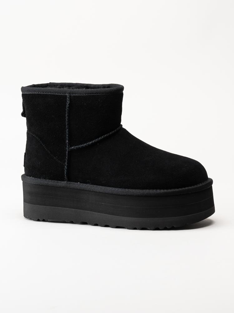 UGG - W Classic Mini Platform - Svarta platåboots i mocka