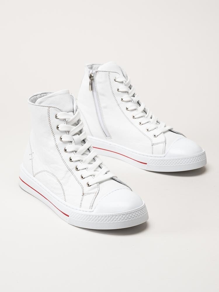 Andrea Conti - Vita höga sneakers i skinn