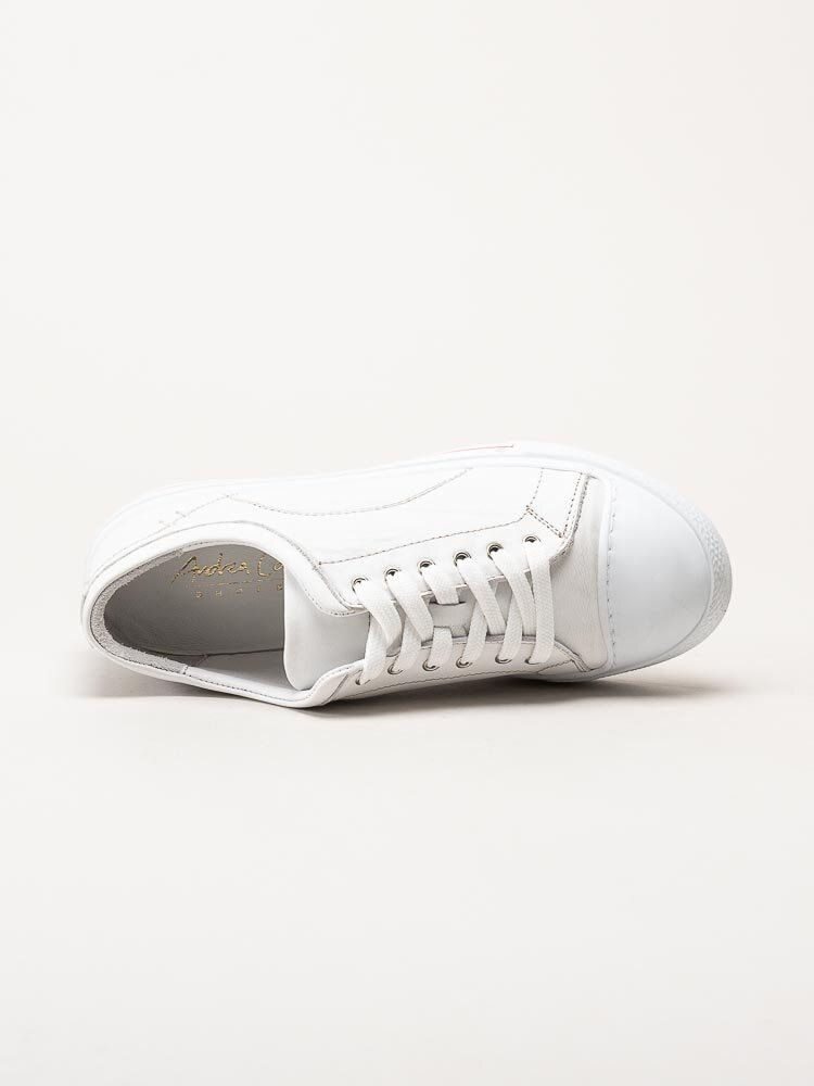 Andrea Conti - Vita sneakers i skinn