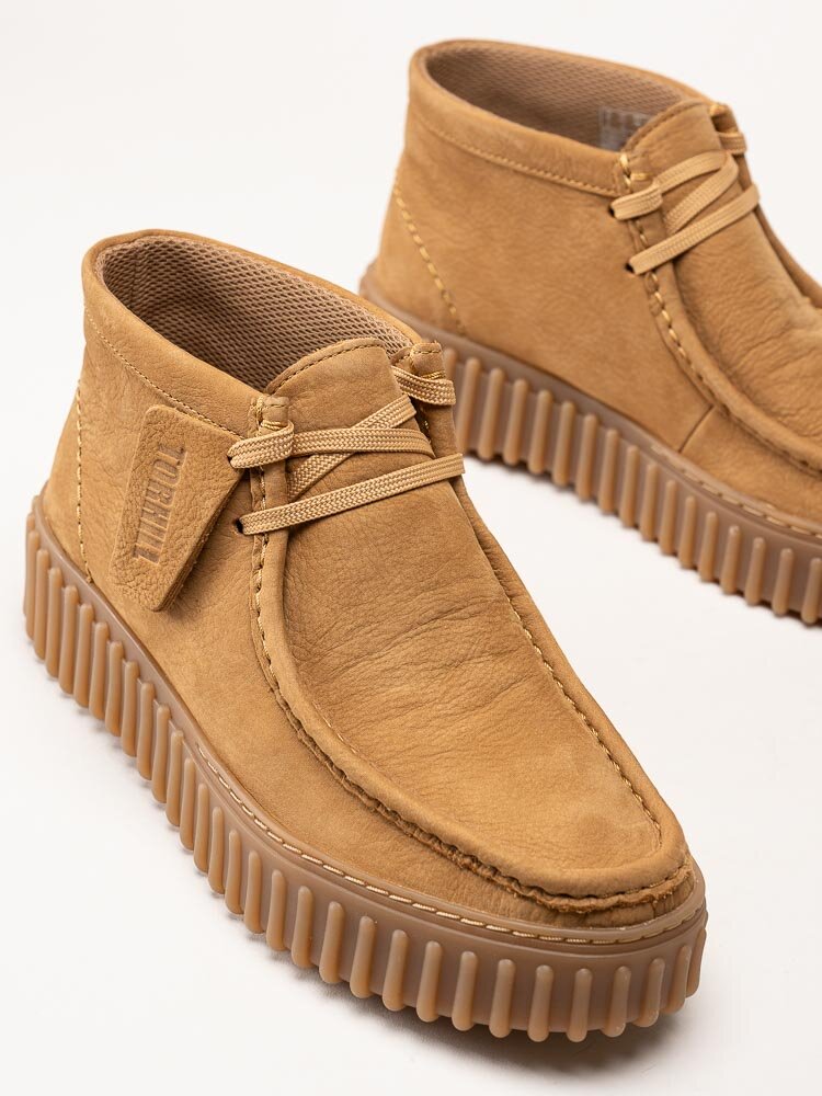 Clarks - Torhill Moss D - Bruna kängor i nubuck