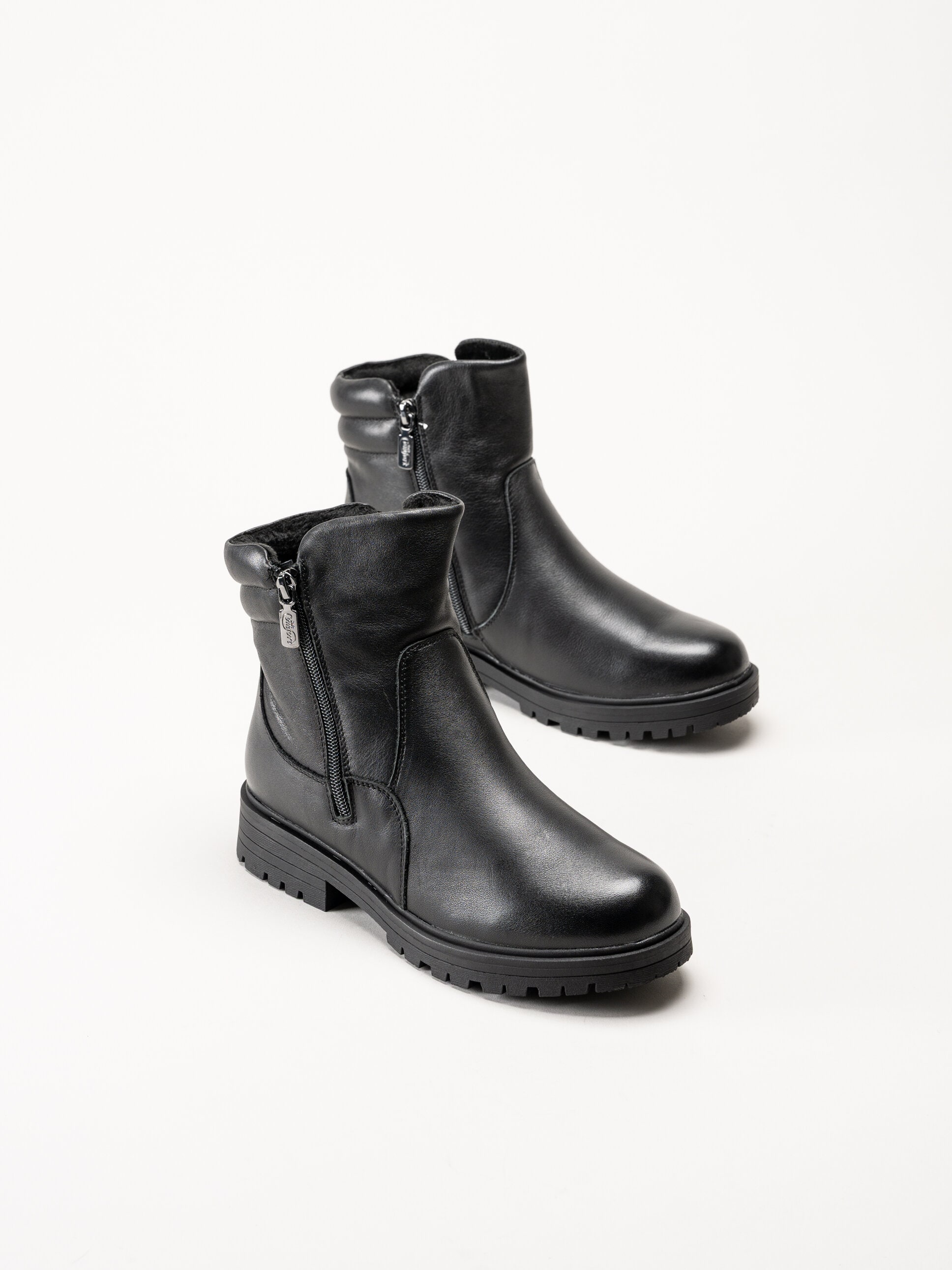 Soft Comfort - Sunberry brodd - Svarta broddkängor i skinn