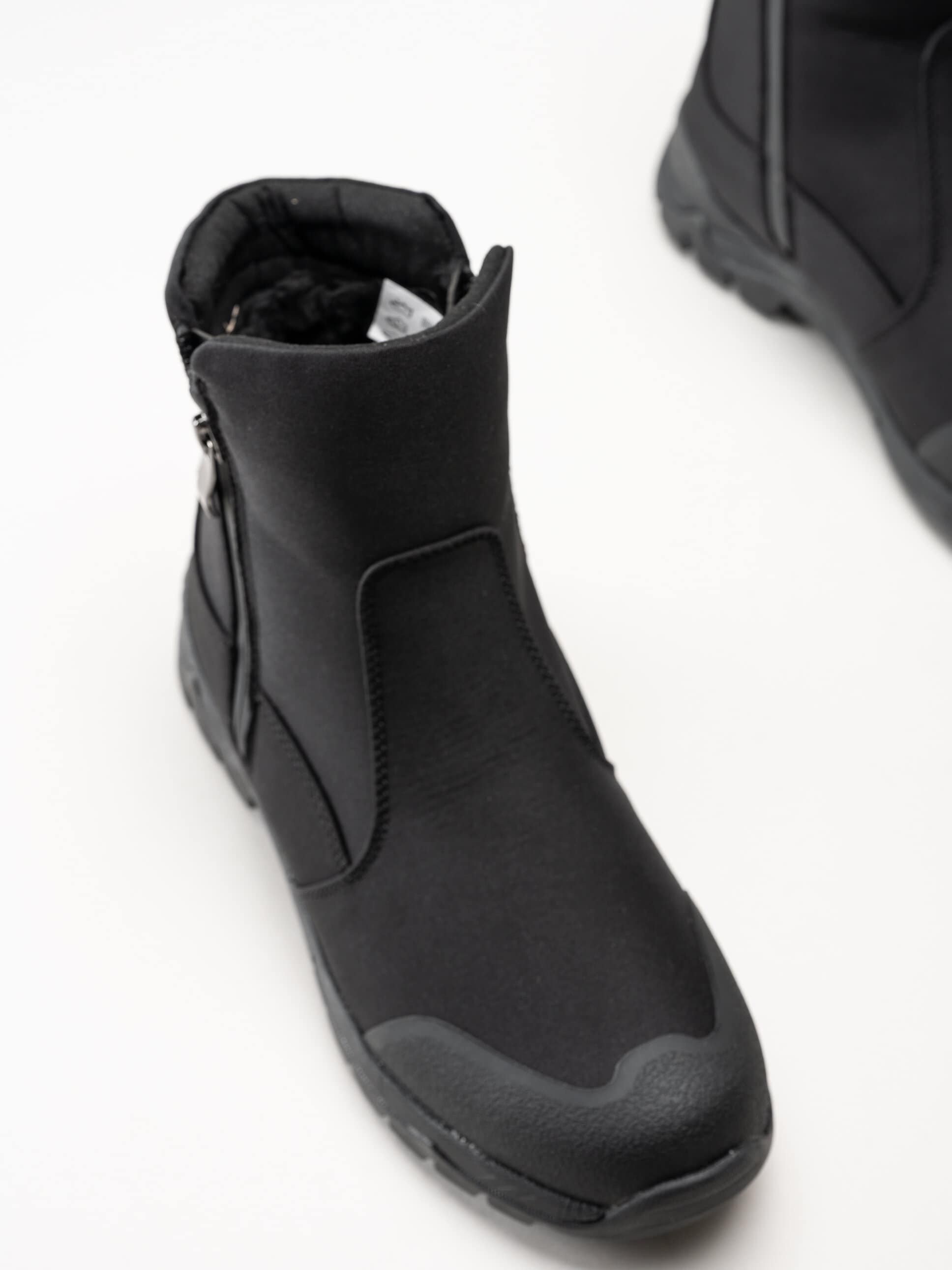 Eskimo - Bedford Studs - Svarta fodrade boots med dubbar