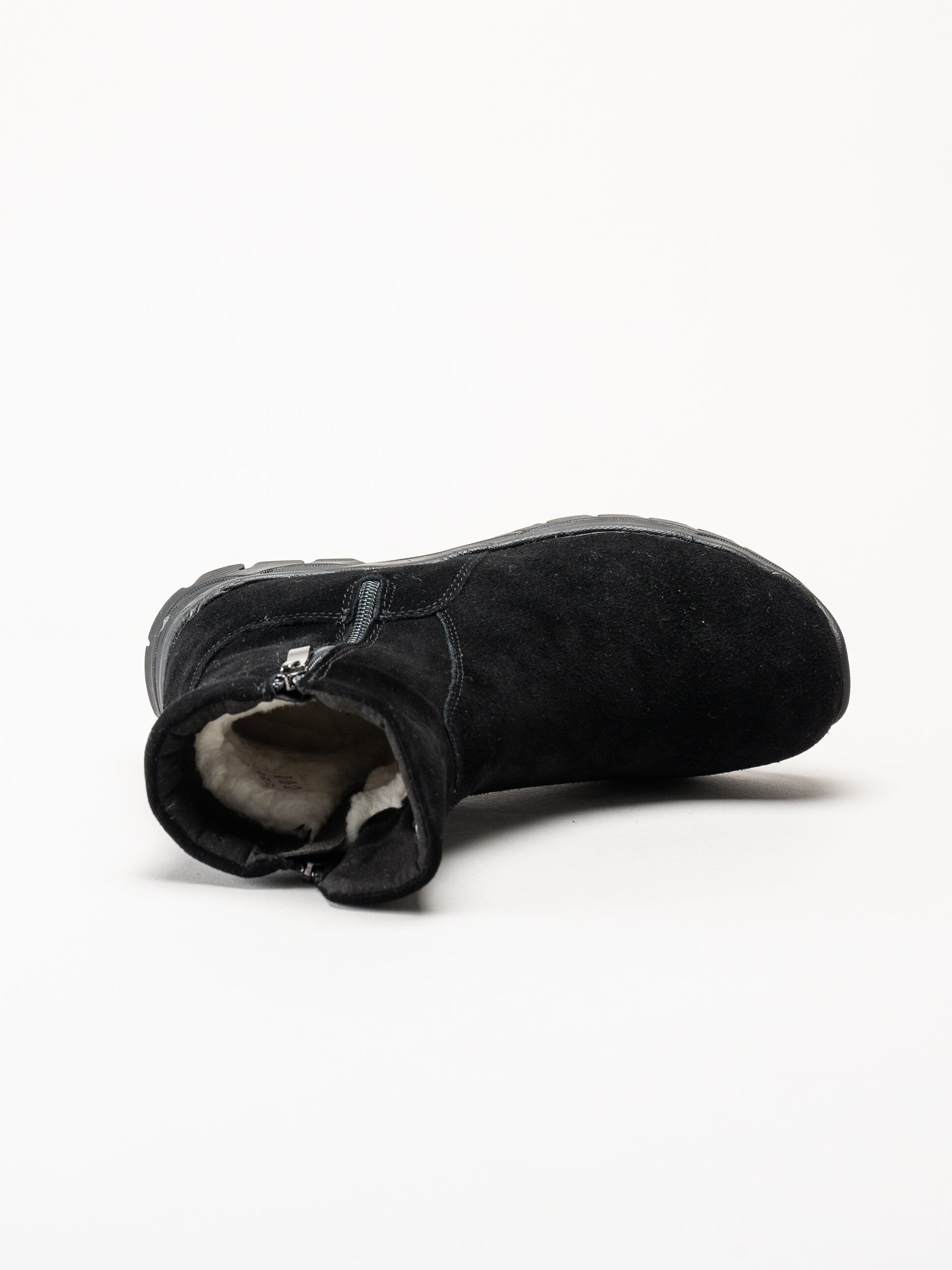 Eskimo - Kenton Studs - Svarta fodrade boots med dobbar i mocka