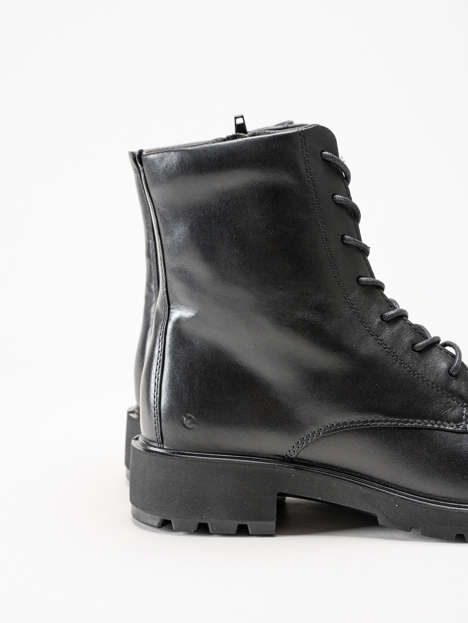 Ecco - Metro Vienna Lace Boot - Svarta kängor i skinn