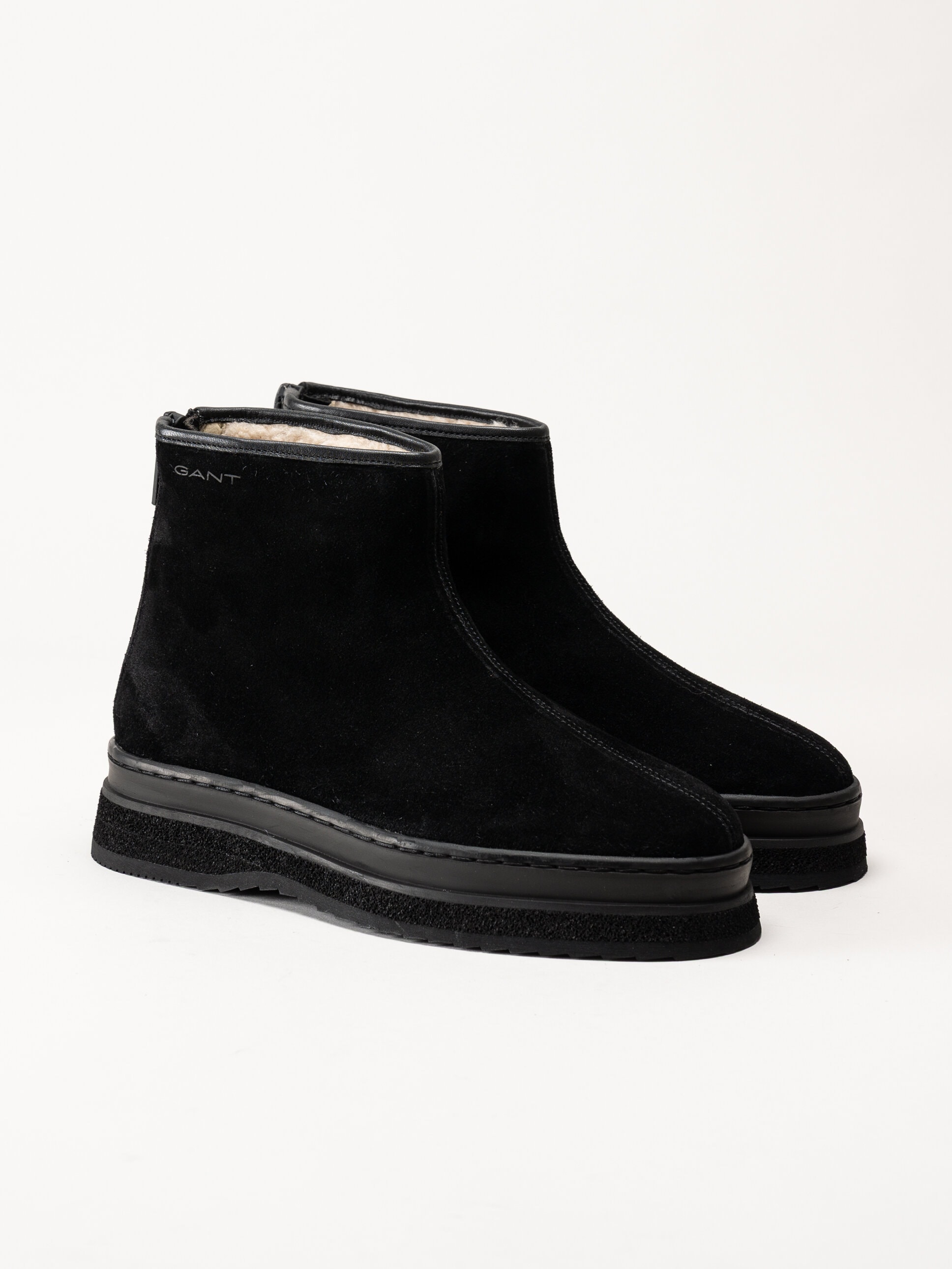Gant Footwear - Sistown Mid Boot - Svarta varmfodrade boots i mocka