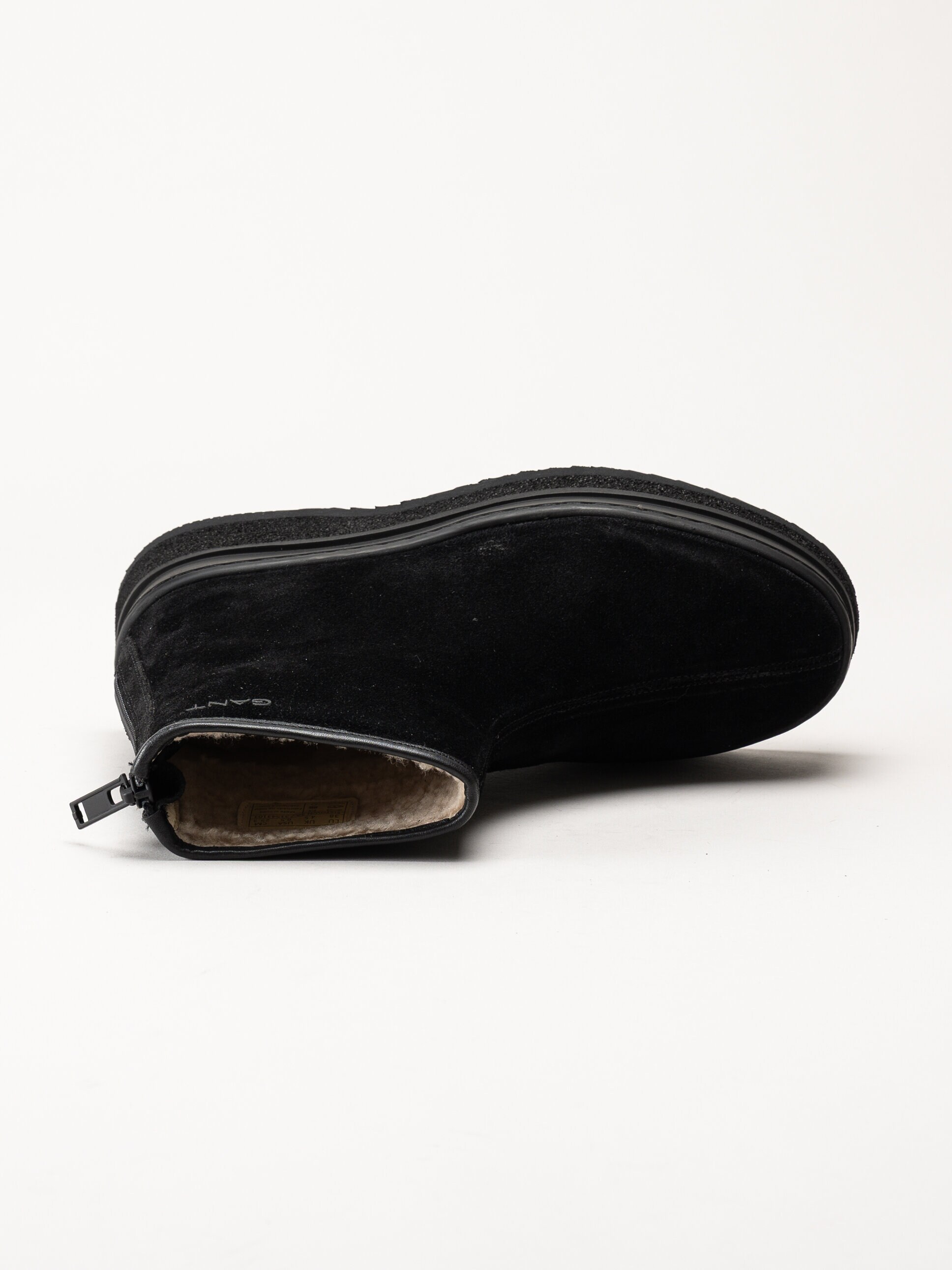 Gant Footwear - Sistown Mid Boot - Svarta varmfodrade boots i mocka