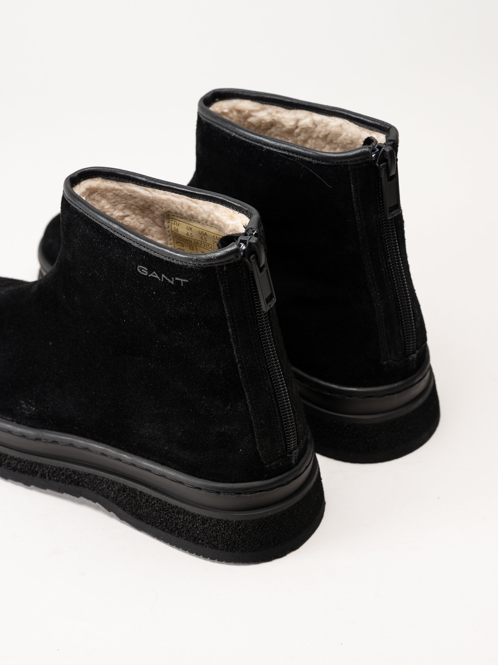 Gant Footwear - Sistown Mid Boot - Svarta varmfodrade boots i mocka