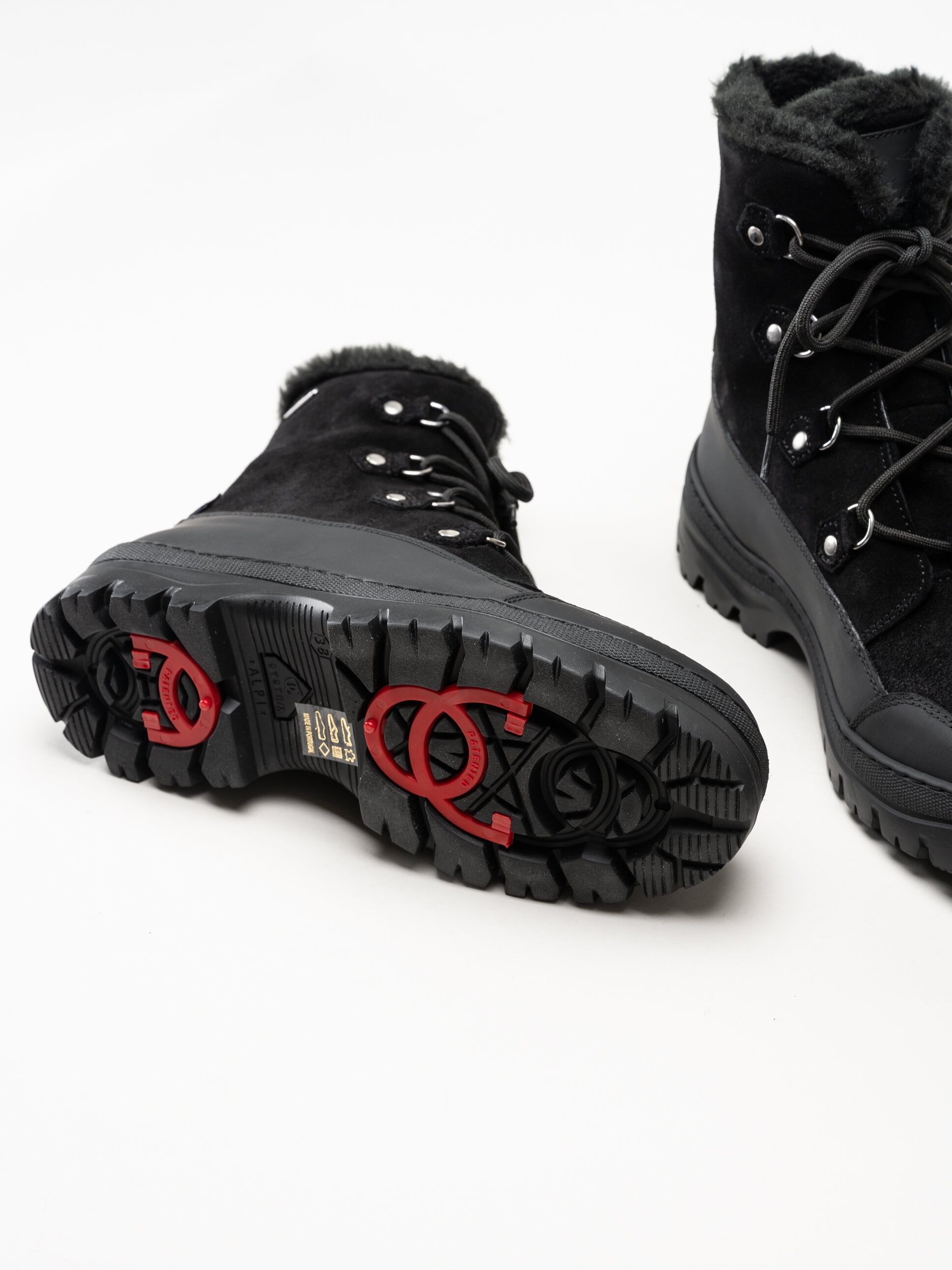 Ilves - Ilves Midbyn Wool Tex Alpi - Svarta fodrade kängor i mocka