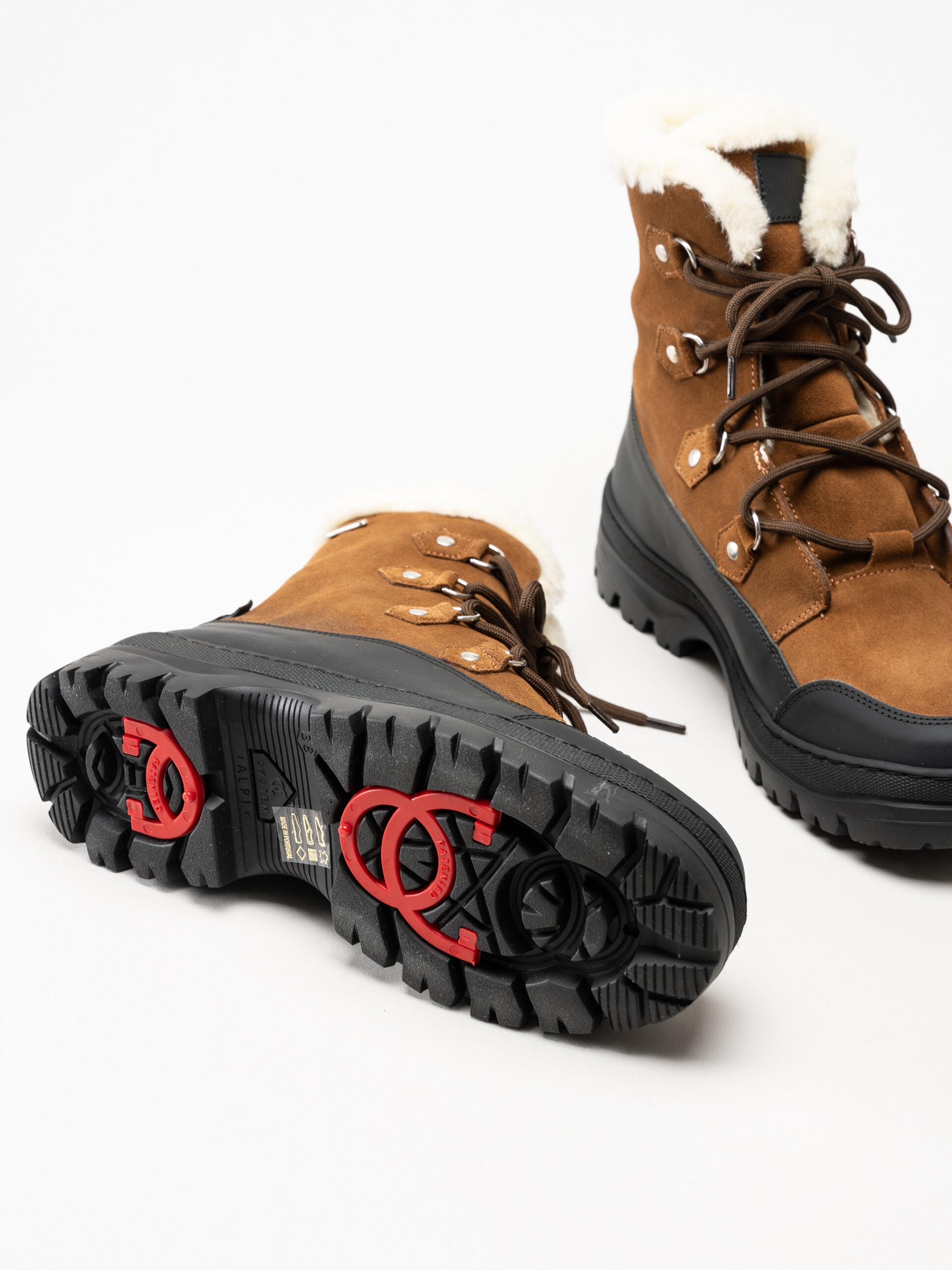 Ilves - Ilves Midbyn Wool Tex Alpi - Bruna fodrade kängor i mocka