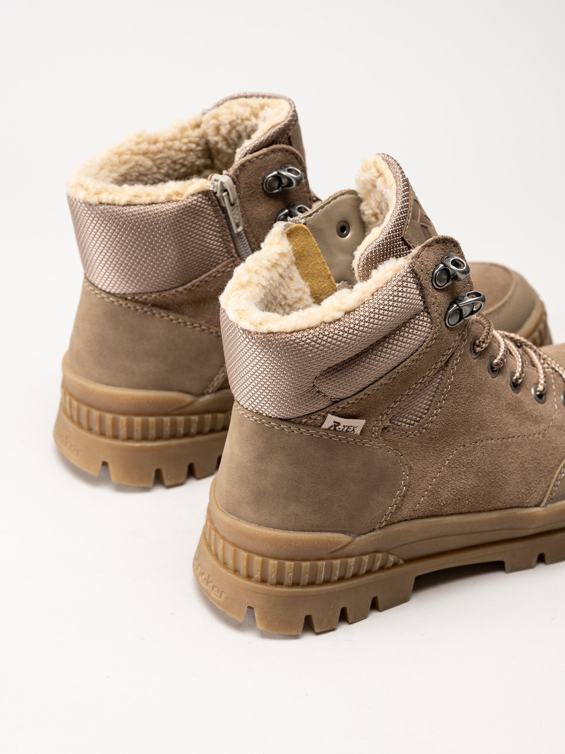 Rieker - Beige varmfodrade kängor i mocka