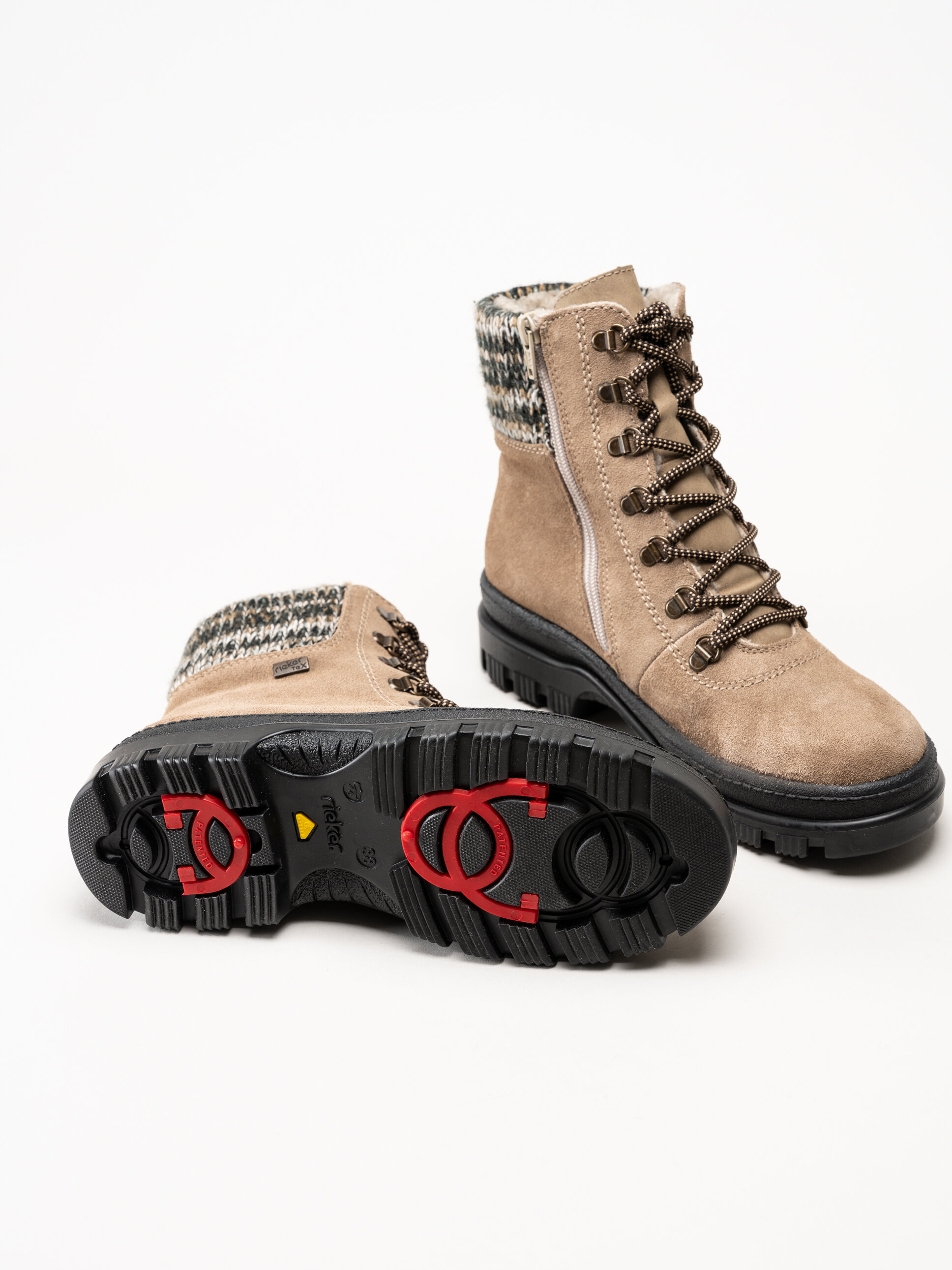 Rieker - Beige broddkängor i mocka