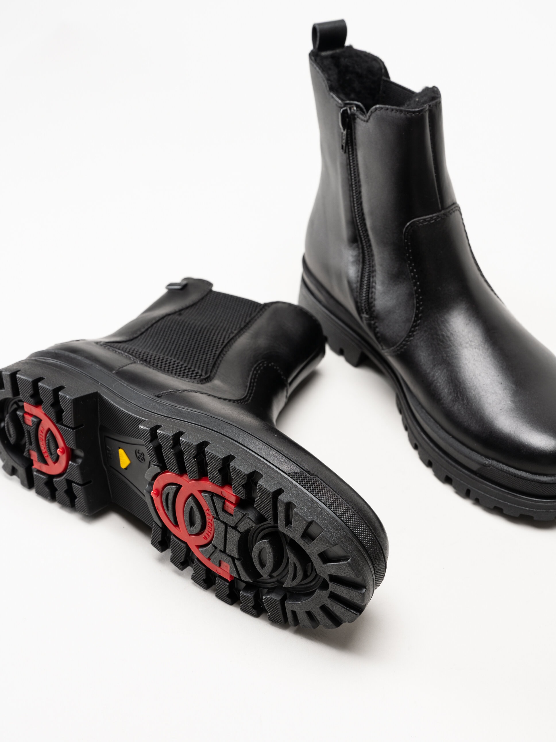 Rieker - Svarta fodrade boots i skinn