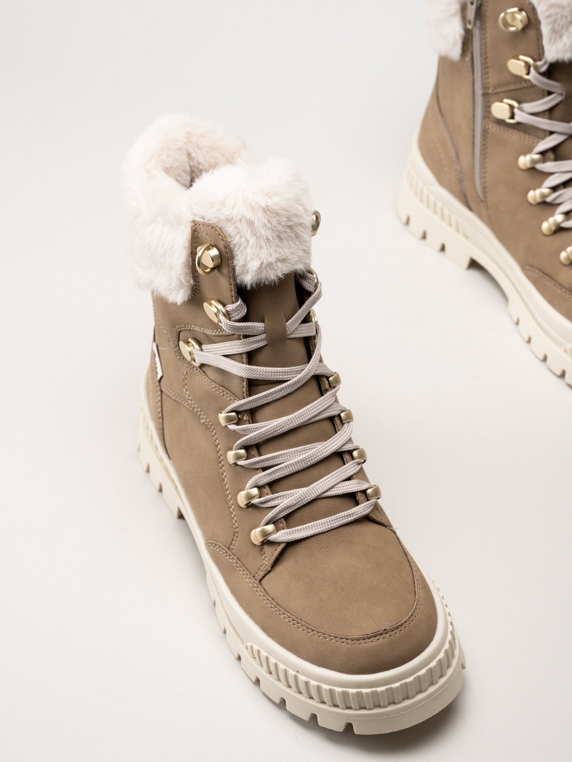 Rieker - Beige fodrade kängor i skinn