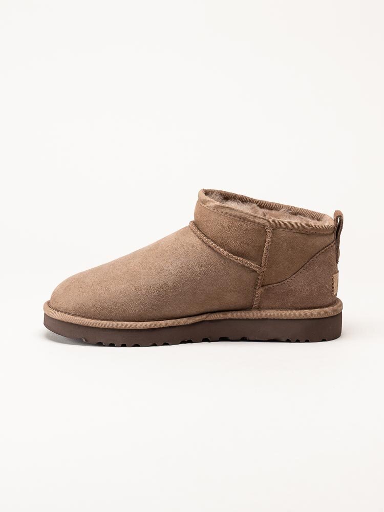 UGG - W Classic Ultra Mini - Bruna ullfodrade vinterboots i mocka