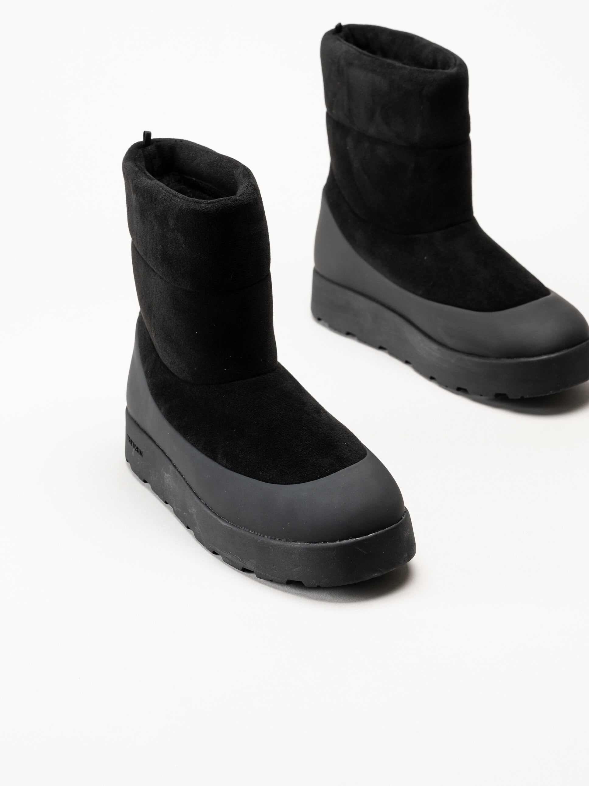 Tretorn - Asto Mid Hybrid - Svarta fodrade boots