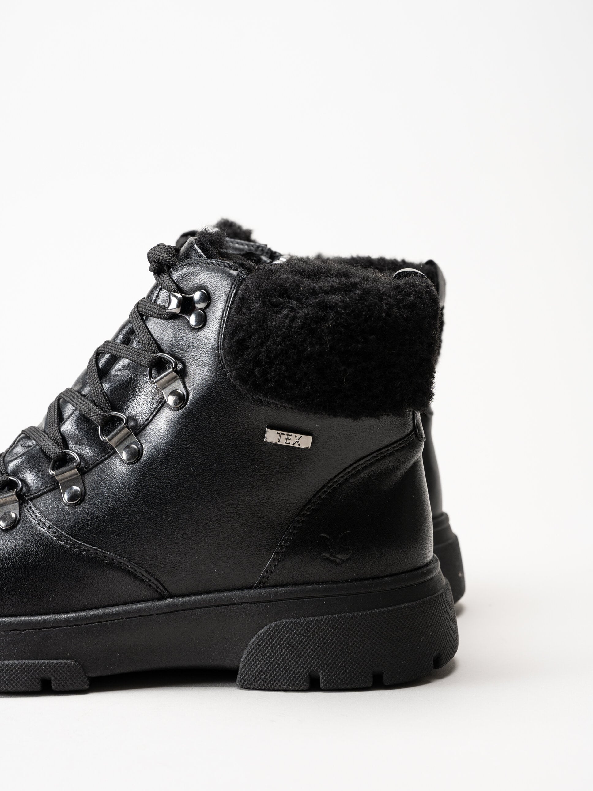 Caprice - Svarta kängor i skinn