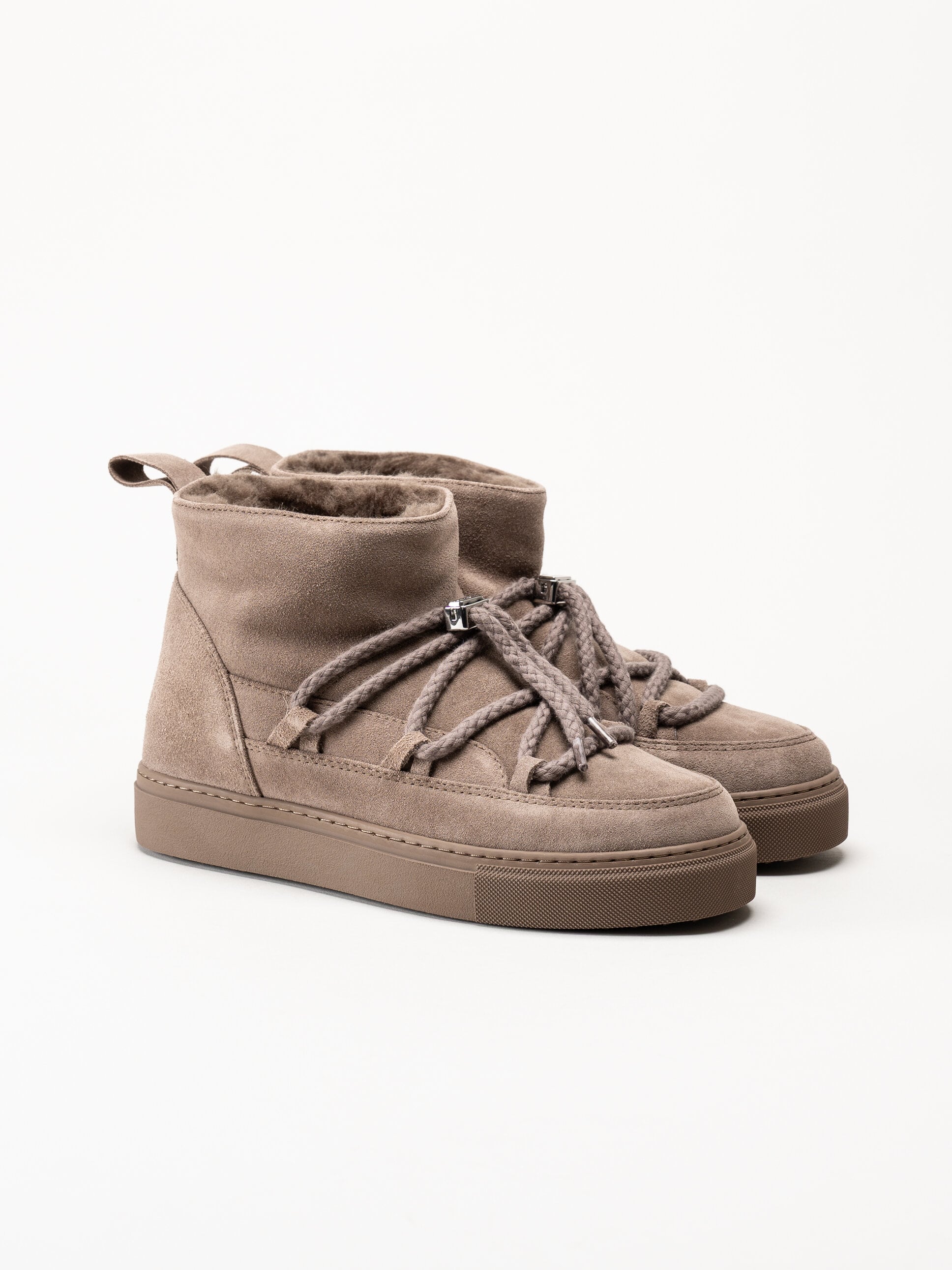 Inuikii - Classic Low - Grå fodrade boots i mocka