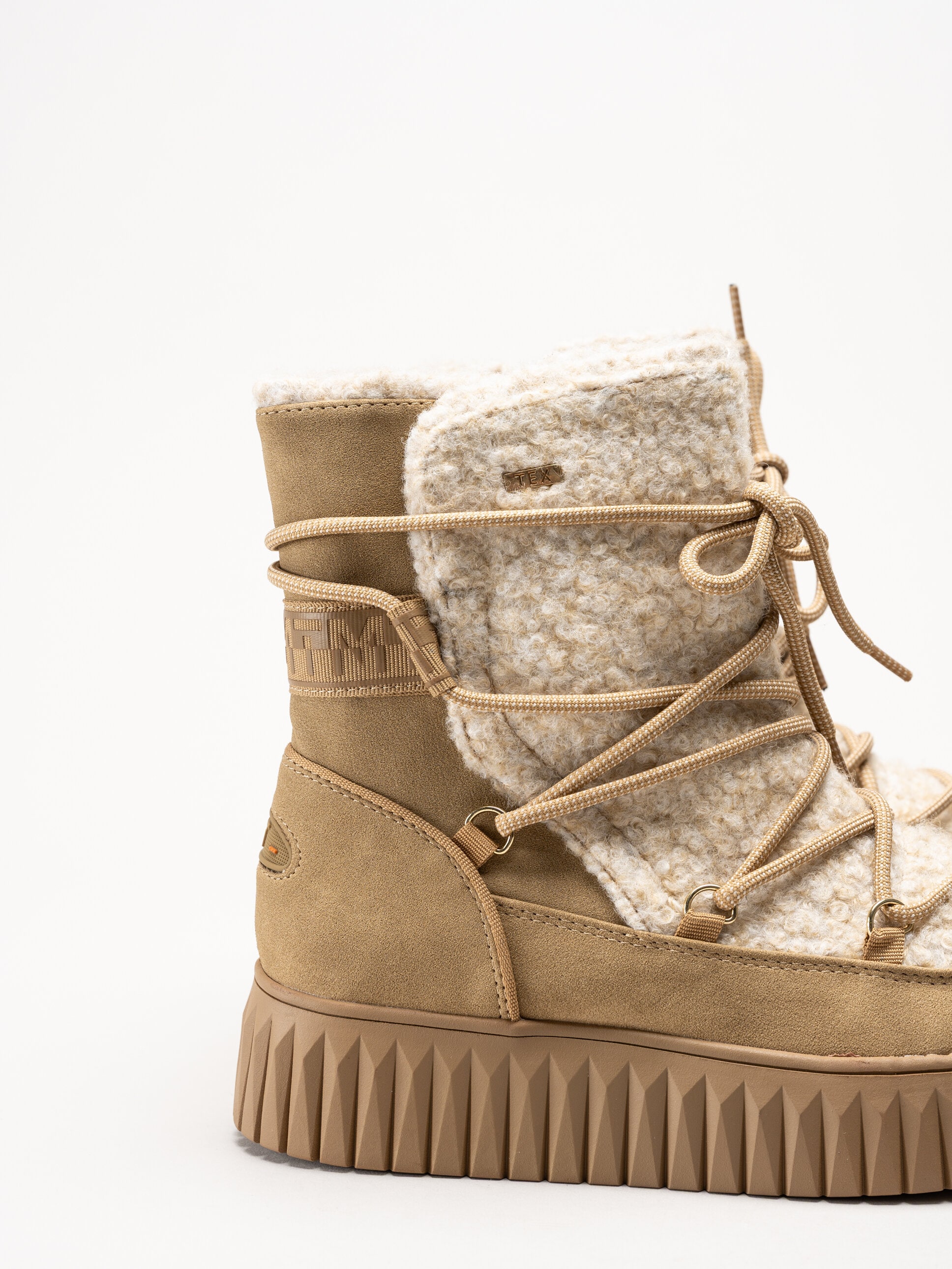 Marco Tozzi - Beige fodrade boots