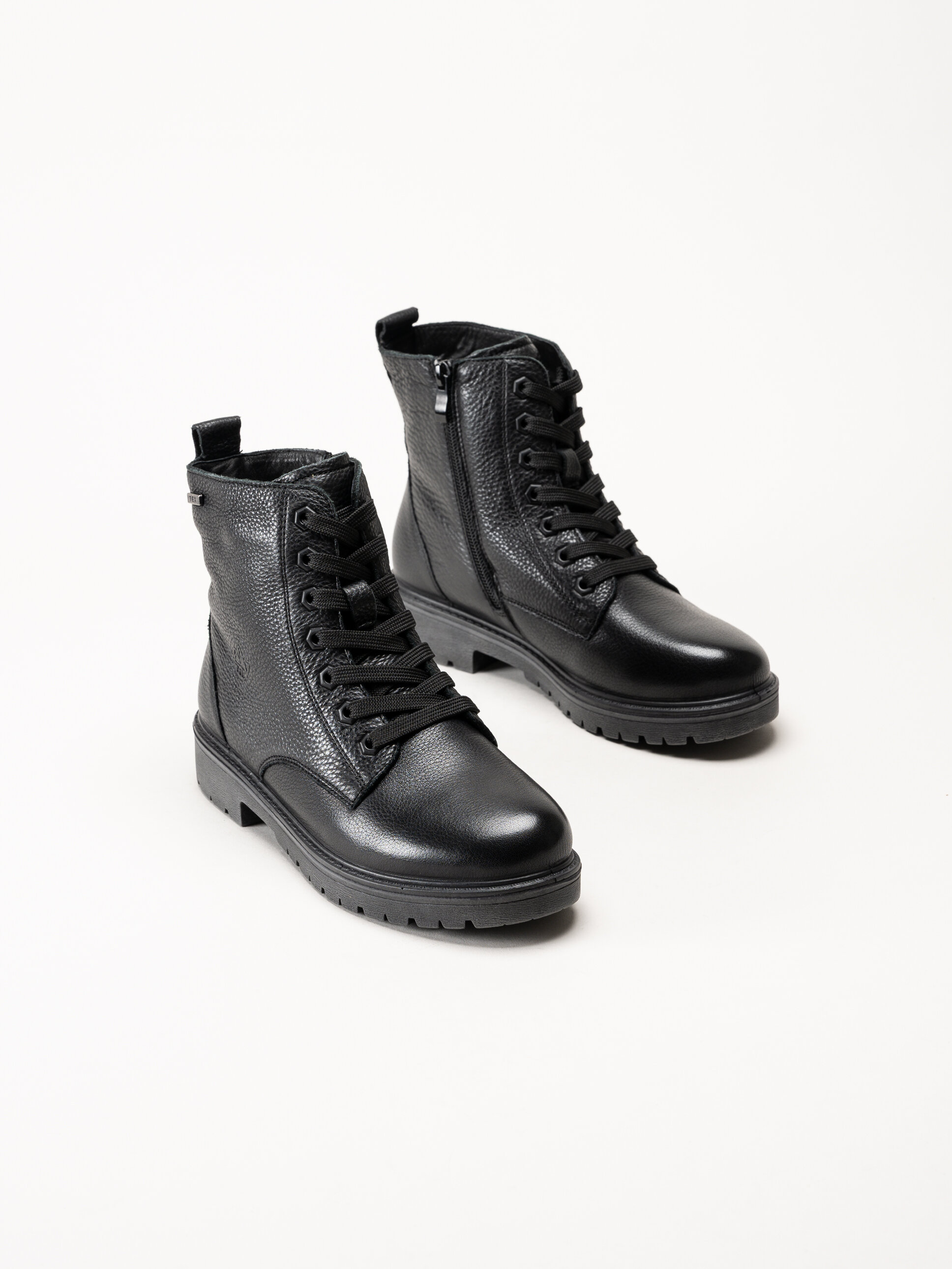 G Comfort - Svarta skinnkängor med fårskinnsfoder