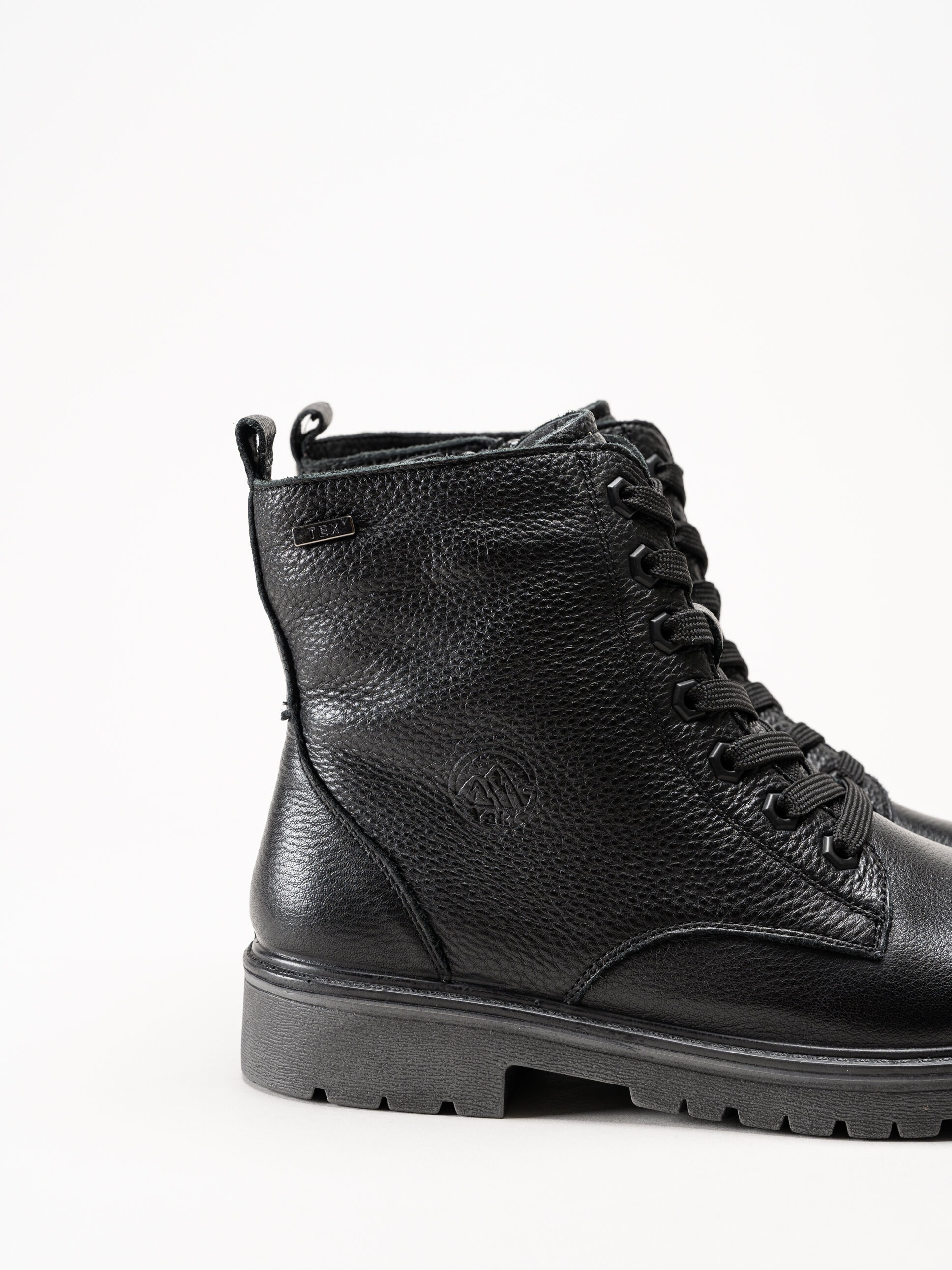 G Comfort - Svarta skinnkängor med fårskinnsfoder