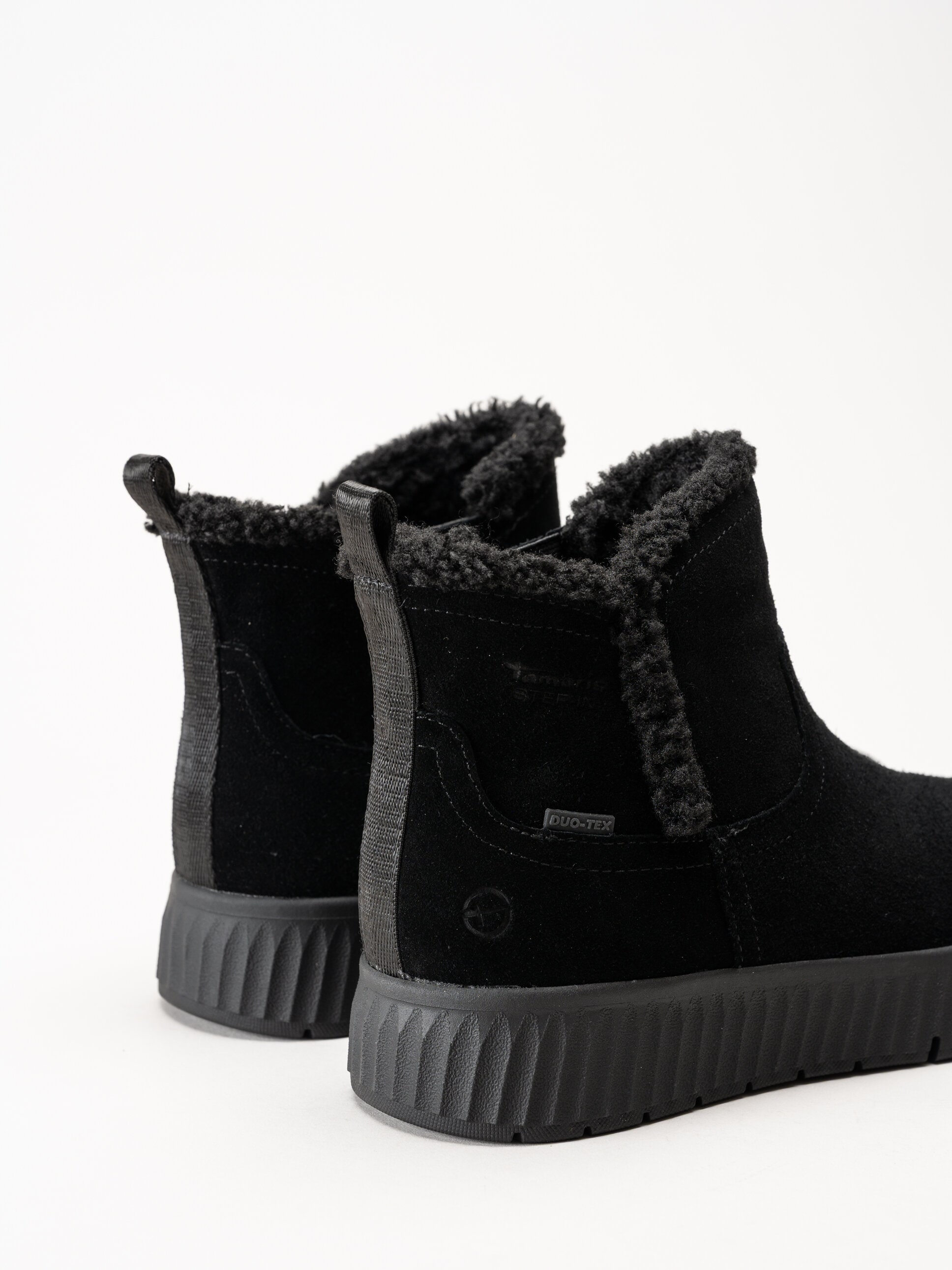 Tamaris Comfort - Svarta step-in boots i mocka