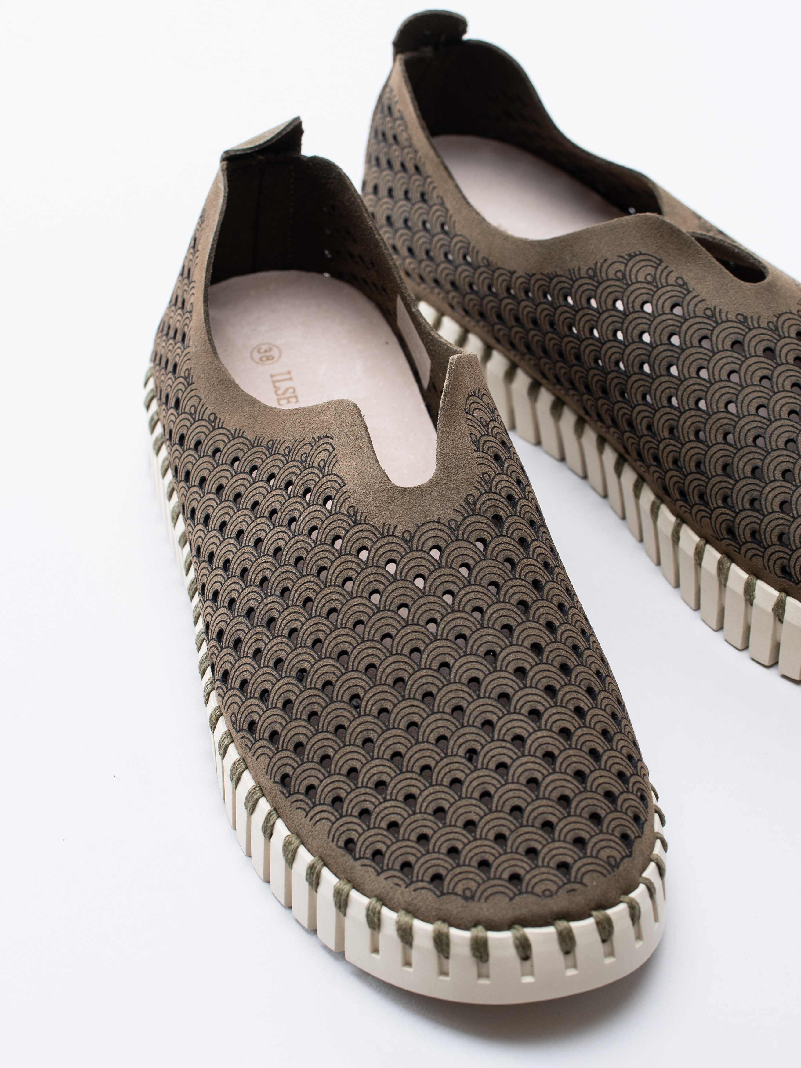 08191034 Ilse Jacobsen Tulip TULIP3275-465 mörkgröna slip ons loafers med perforering-6