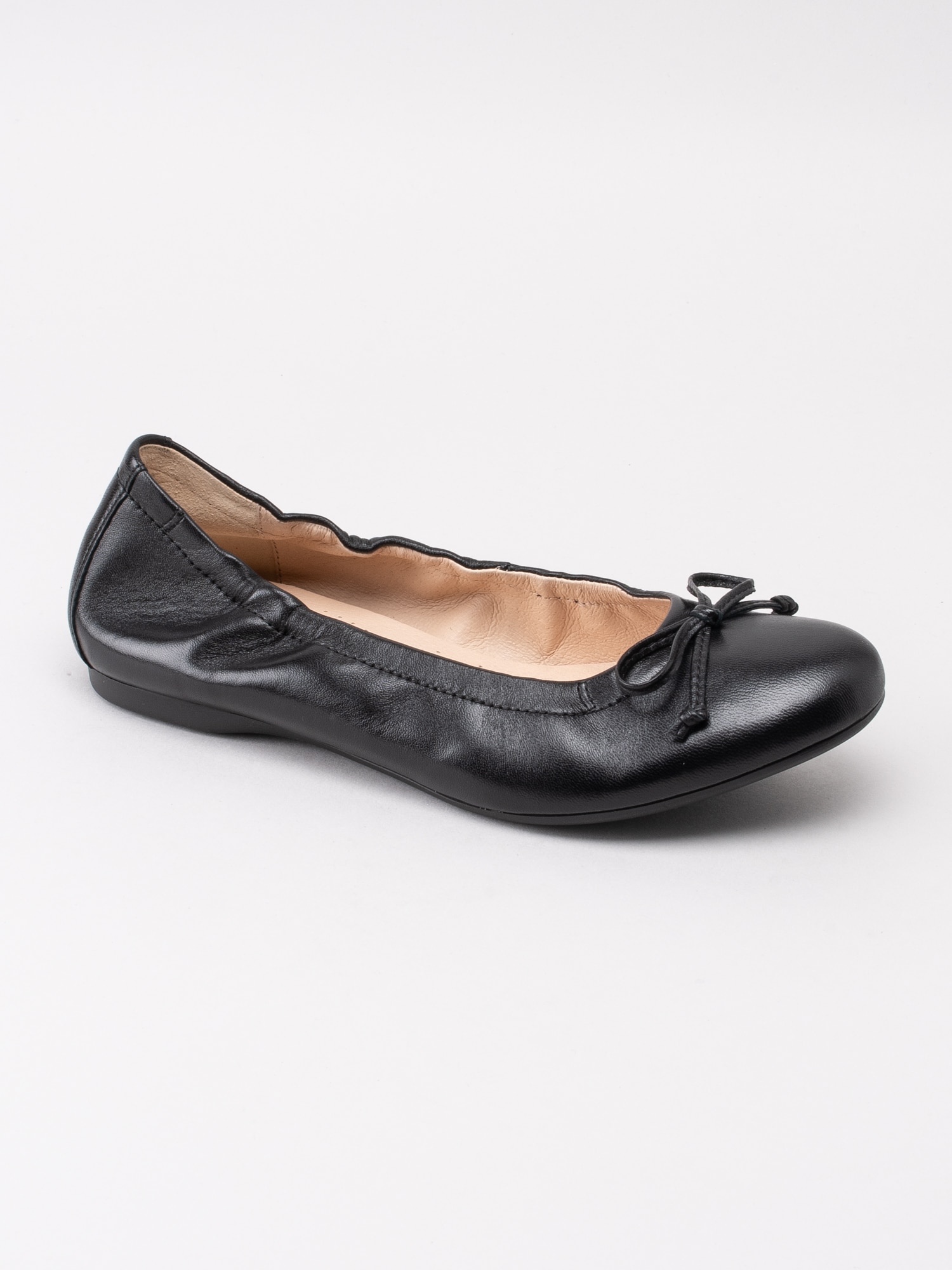 08191042 Gabor 24.120-27 svarta ballerinas med resårhäl-1