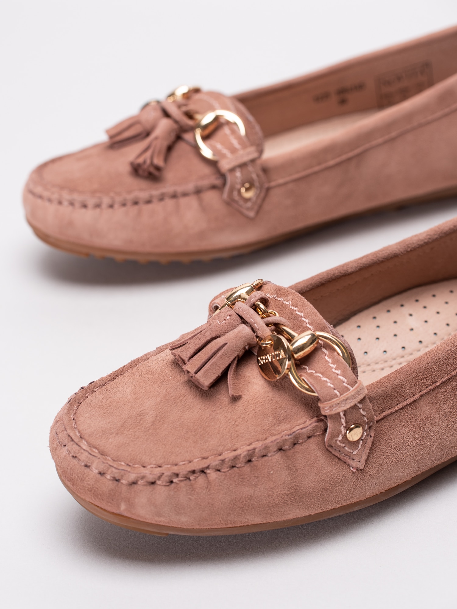 08191075 Novita Parma 1094145 rosa loafers med tofsar-6