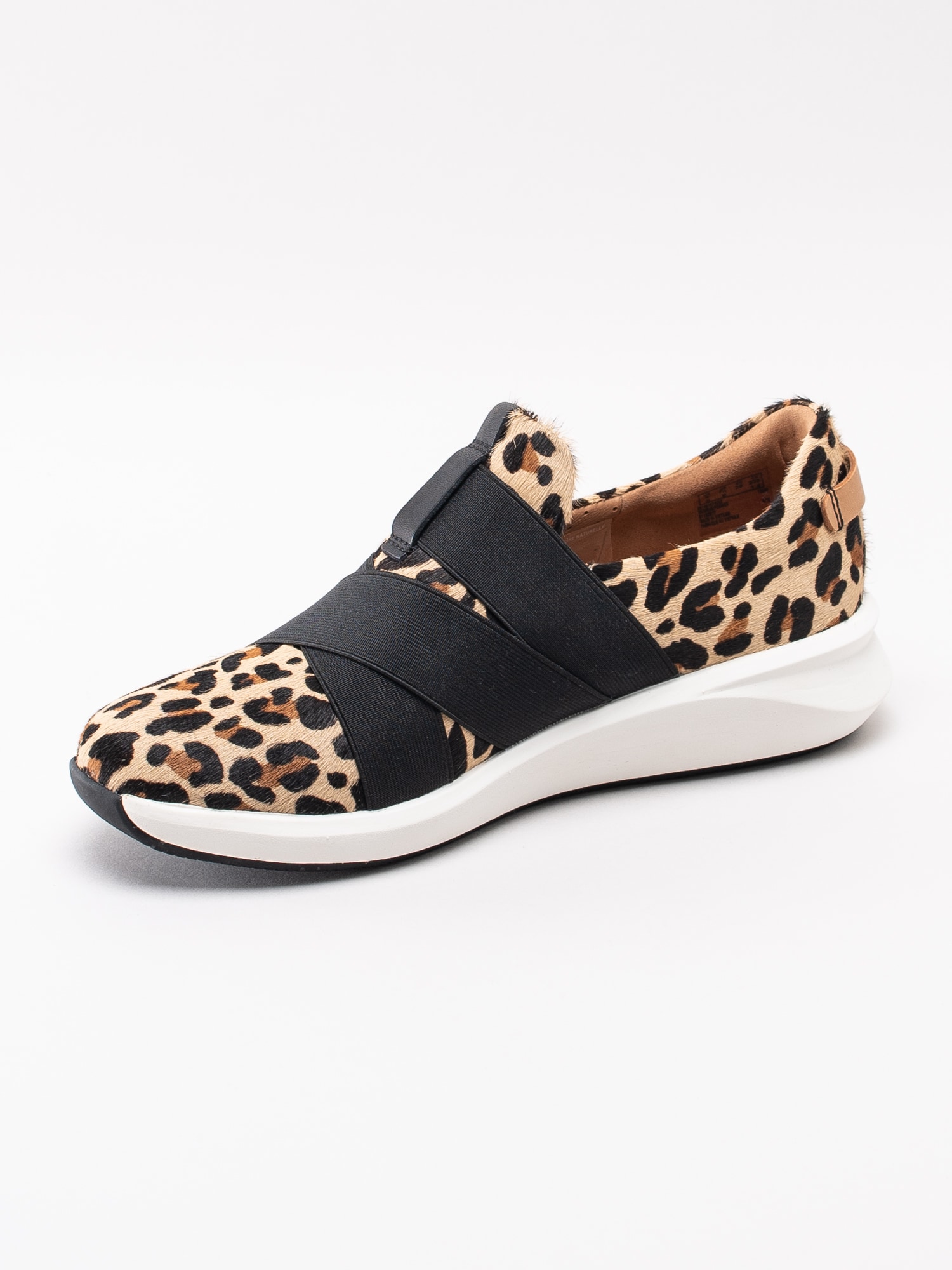 08193004 Clarks Un Rio Strap 26146147 beige leopard mönstrade resårskor i pälsimitation-2