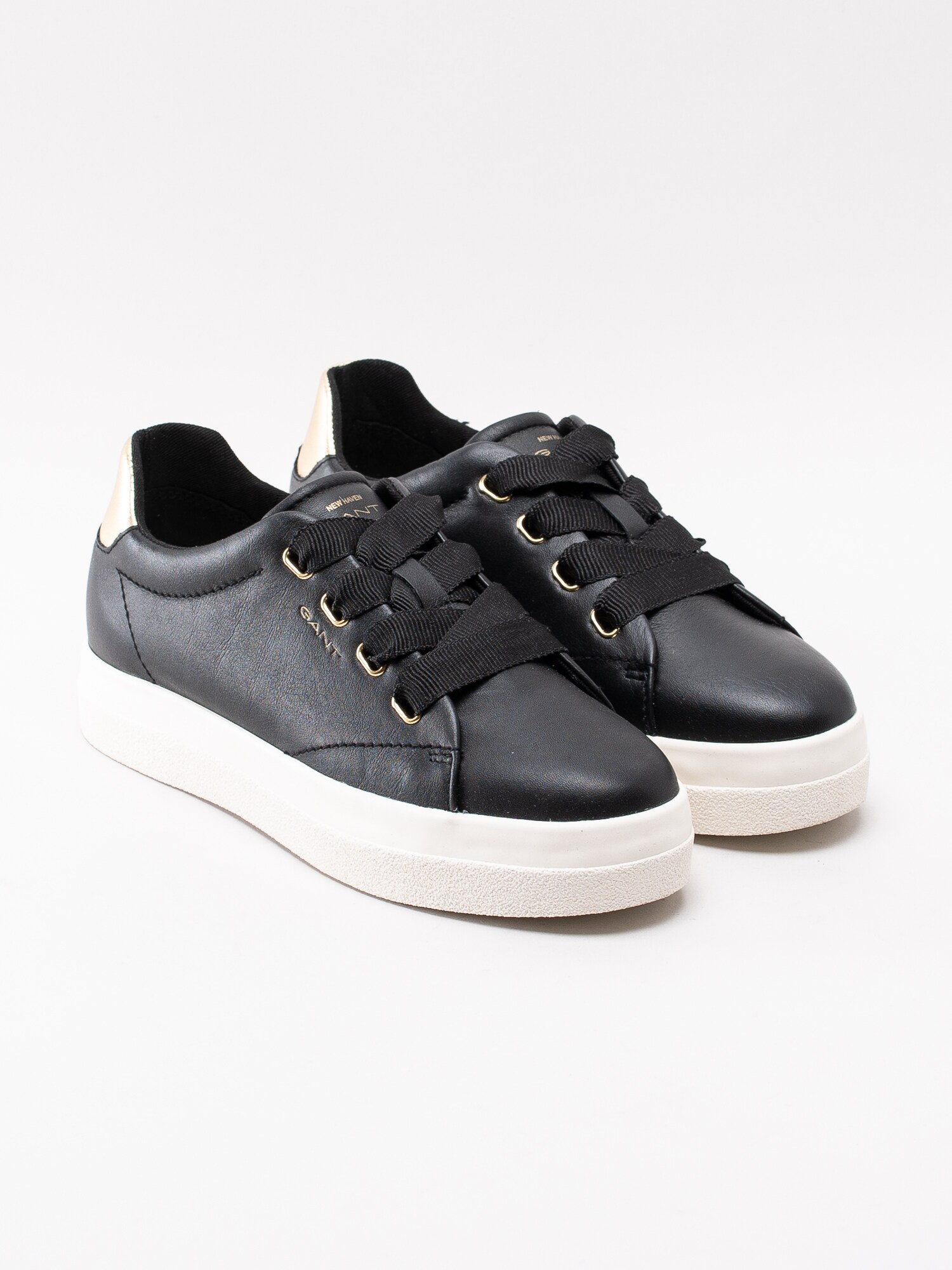 08193016 Gant Aurora 19531861G10-G00 svarta sneakers med gulddetaljer-3