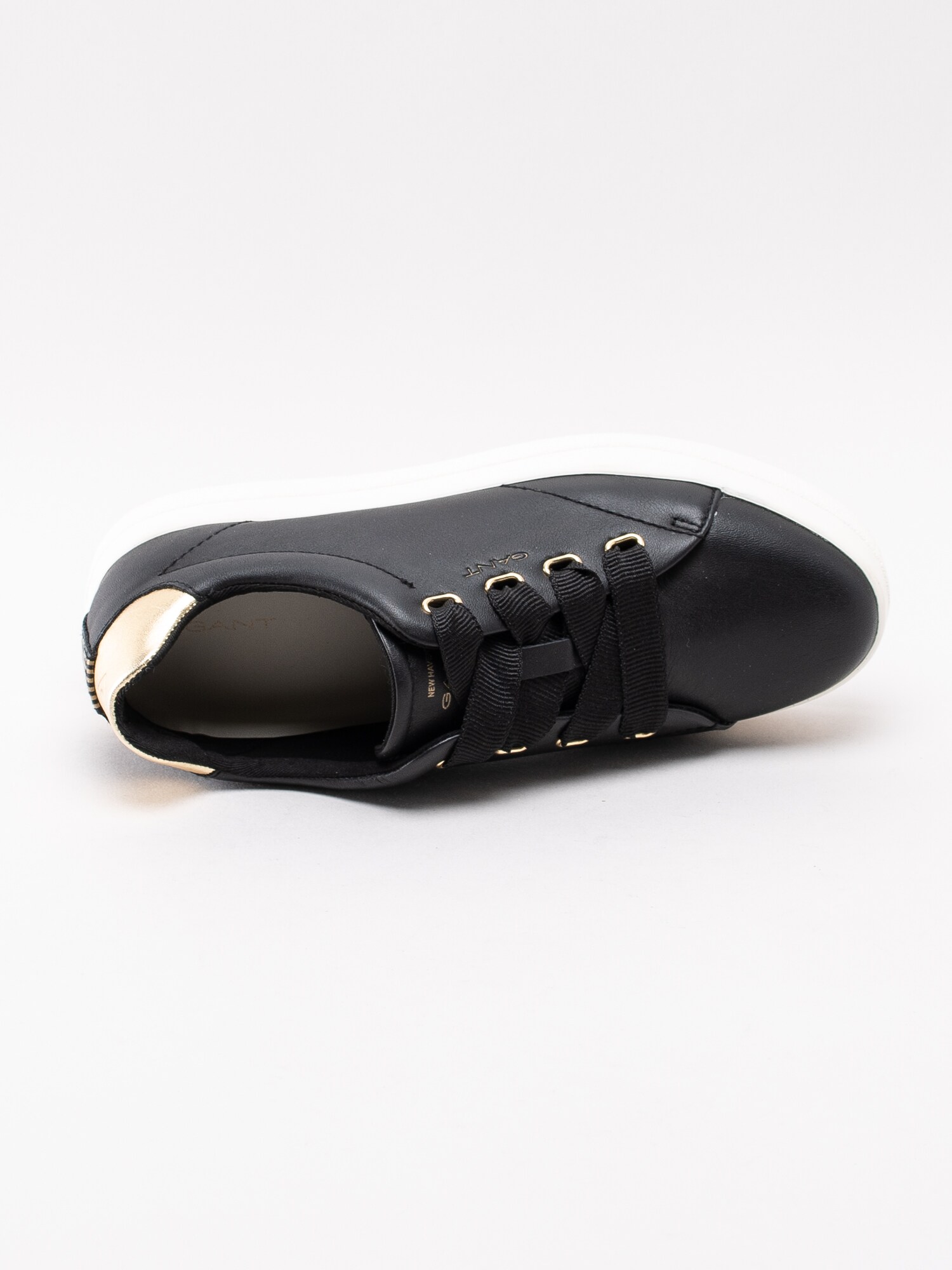 08193016 Gant Aurora 19531861G10-G00 svarta sneakers med gulddetaljer-4