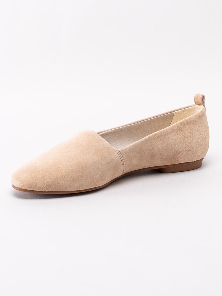 08201115 Vagabond Sandy 4503-040-26 Beige loafers med hög rak skärning-2