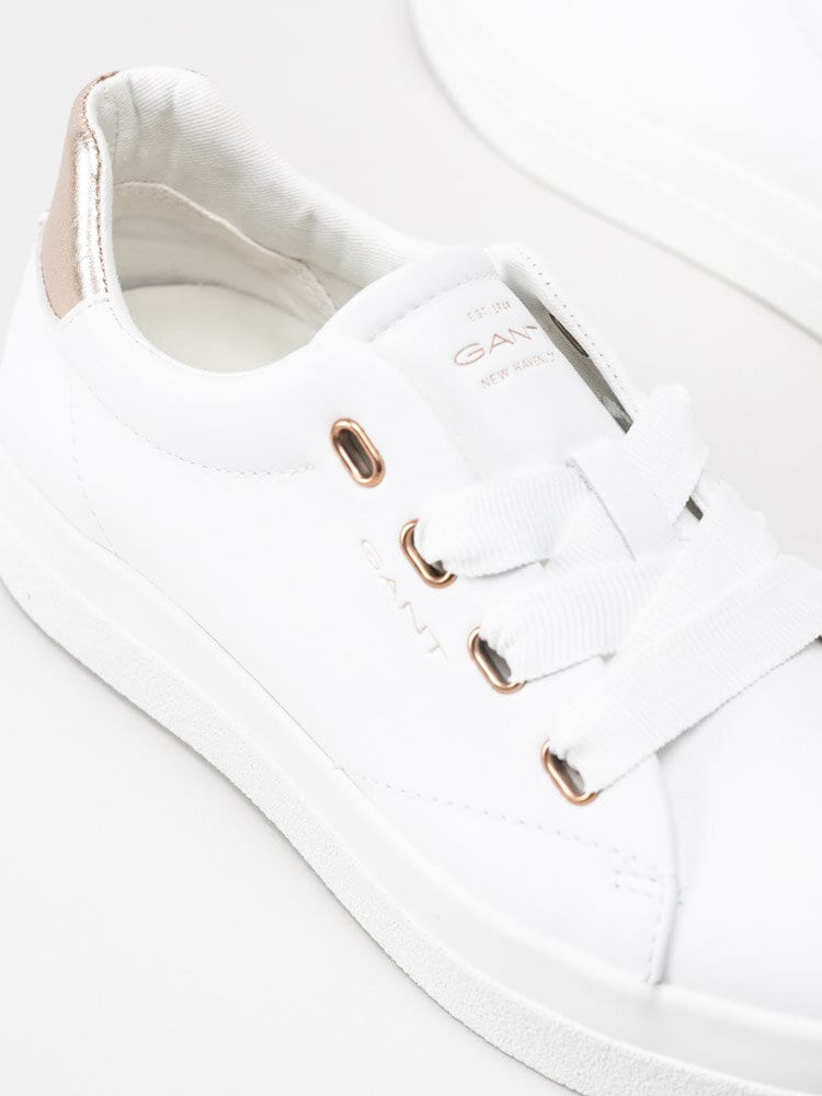 Gant Footwear - Avona - Vita sneakers med roséfärgade detaljer