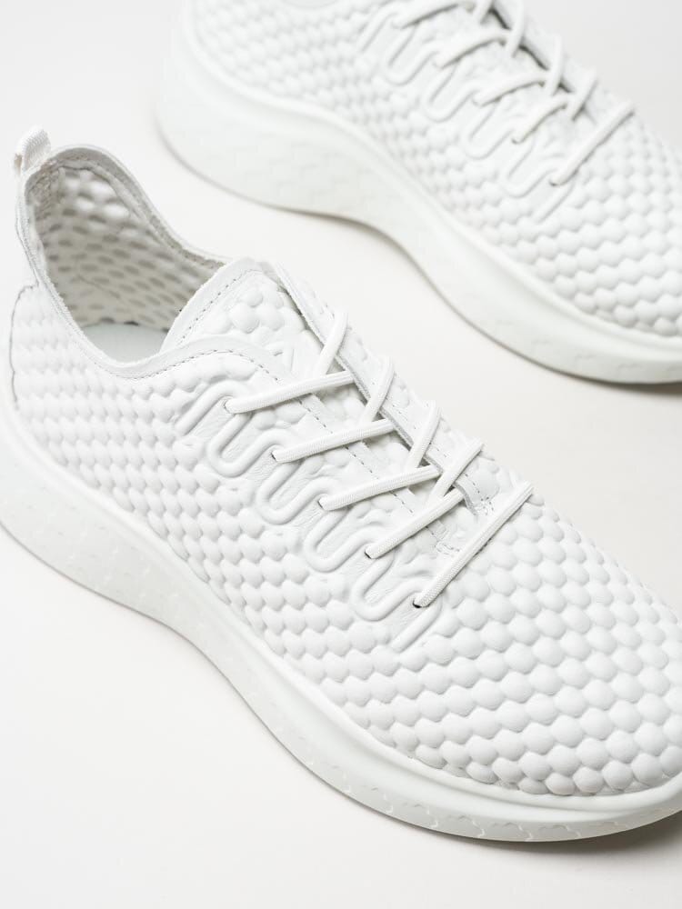 Ecco - Therap W Sneaker - Vita sneakers i skinn med struktur