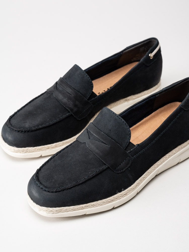 Tamaris - Mörkblå loafers i nubuck