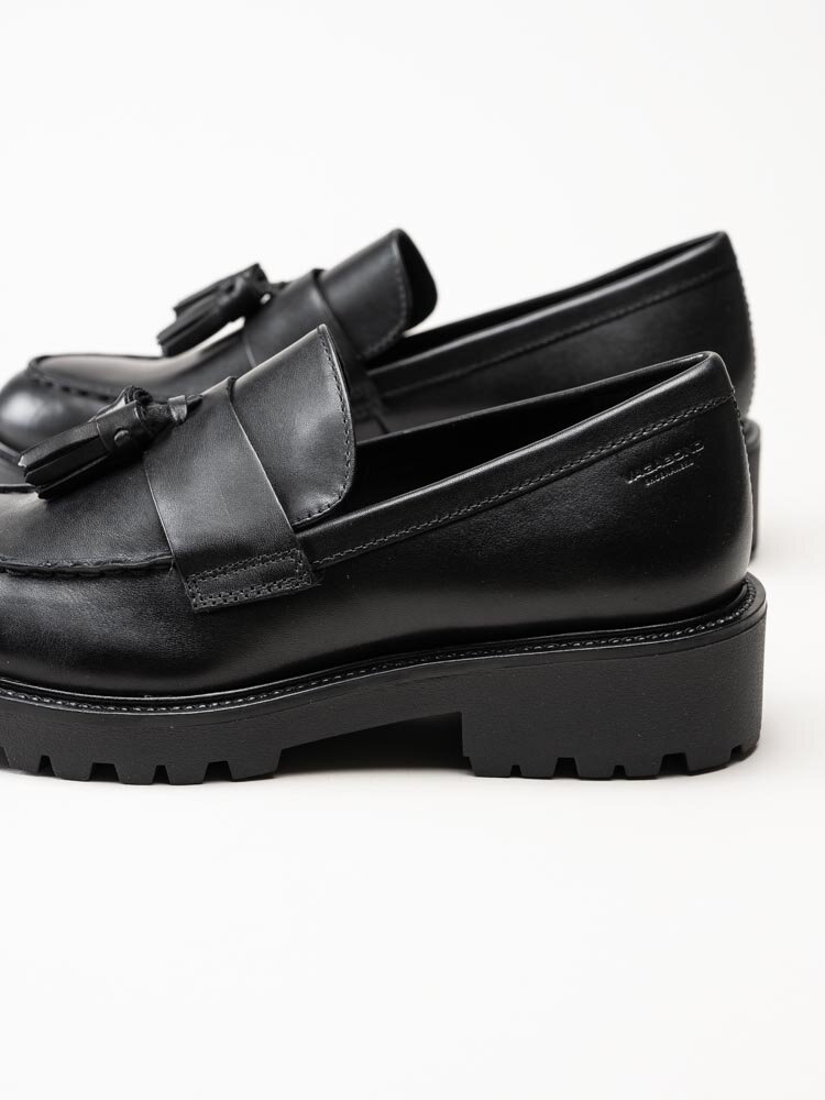 Vagabond - Kenova - Svarta loafers i skinn