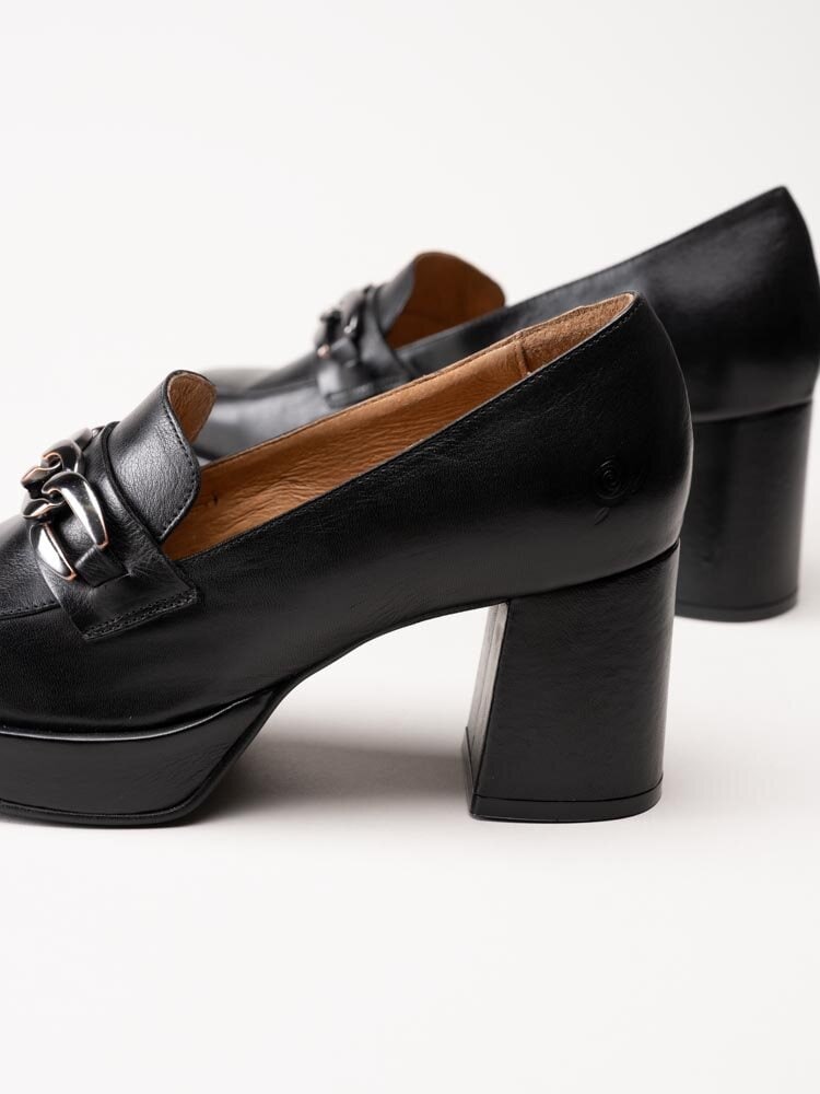 Rosa Negra - Svarta högklackade loafers i skinn