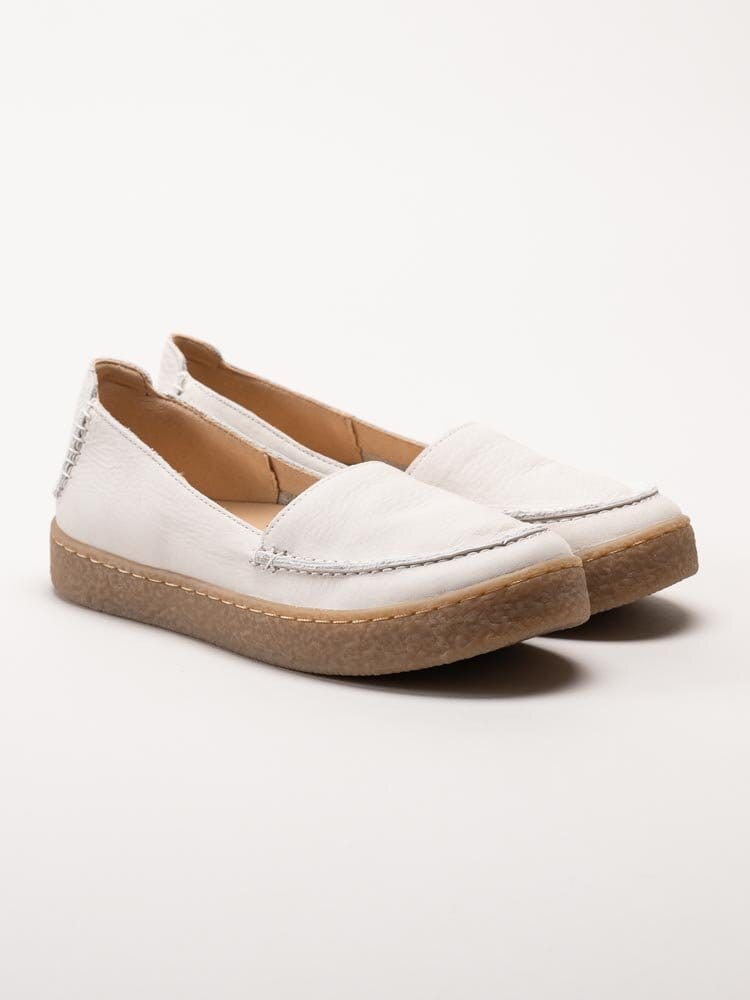 Clarks - Barleigh Low - Vita slip on skor i skinn