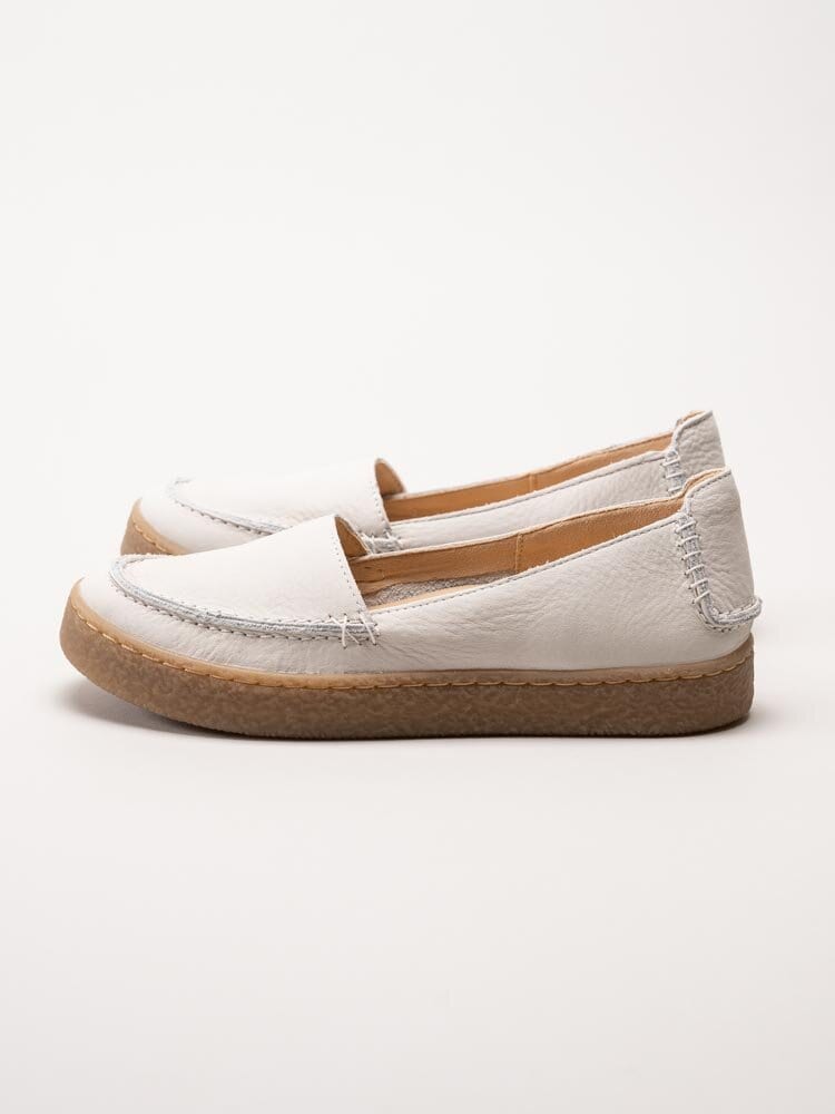 Clarks - Barleigh Low - Vita slip on skor i skinn