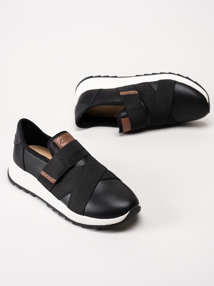 Clarks - Dashlite Strap - Svarta sportiga promenadskor i skinn