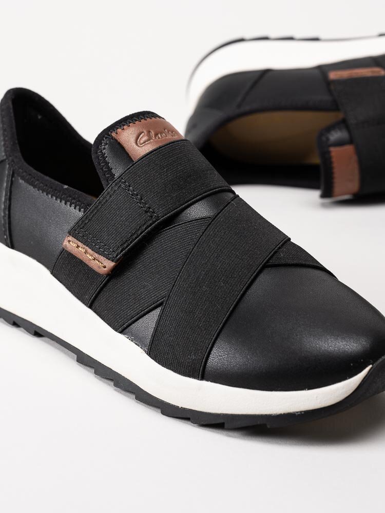 Clarks - Dashlite Strap - Svarta sportiga promenadskor i skinn