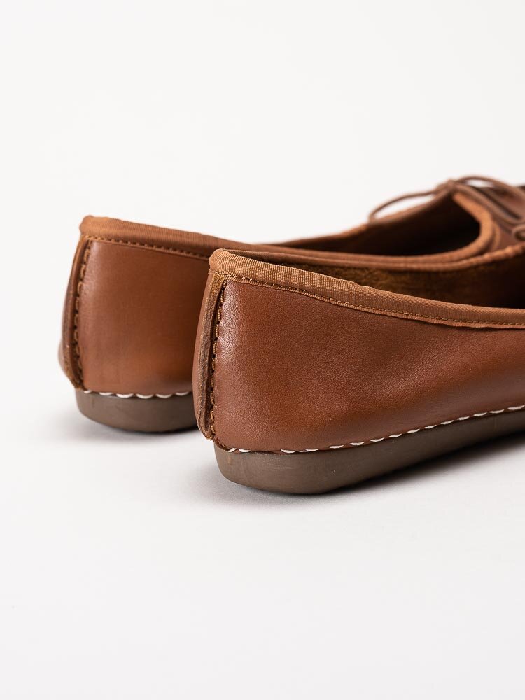 Clarks - Freckle Ice - Bruna ballerinaskor i skinn