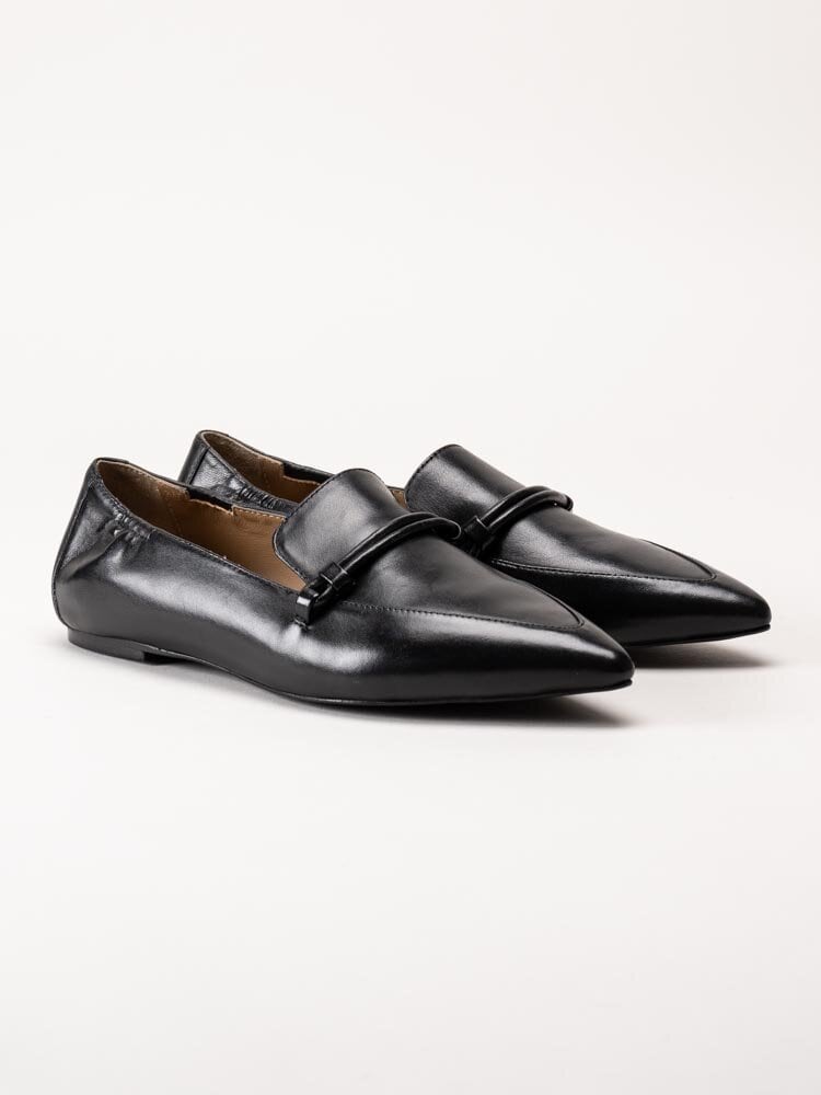 Copenhagen Shoes - Be You - Svarta spetsiga loafers i skinn