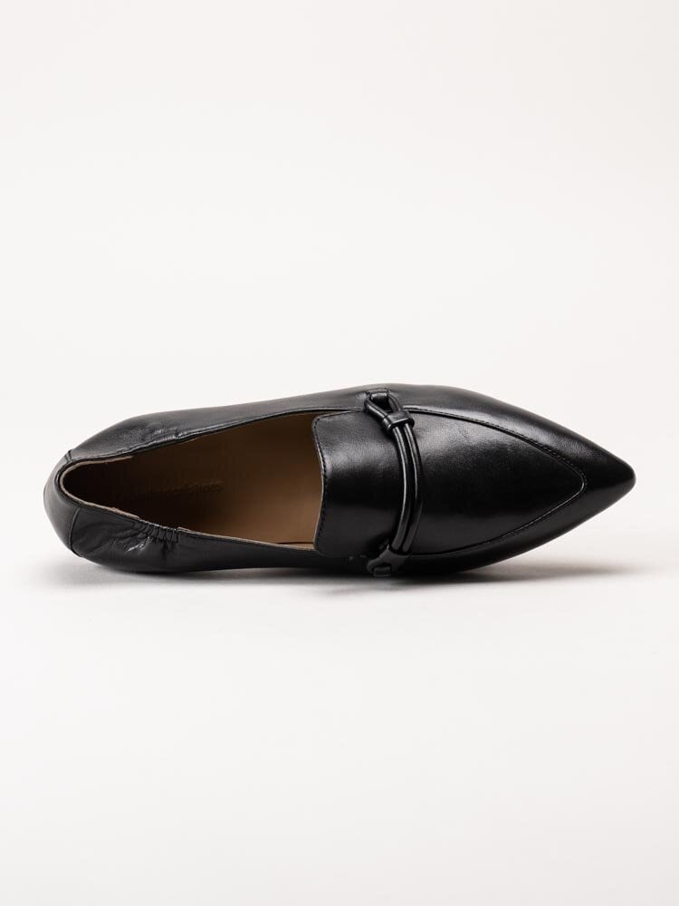 Copenhagen Shoes - Be You - Svarta spetsiga loafers i skinn